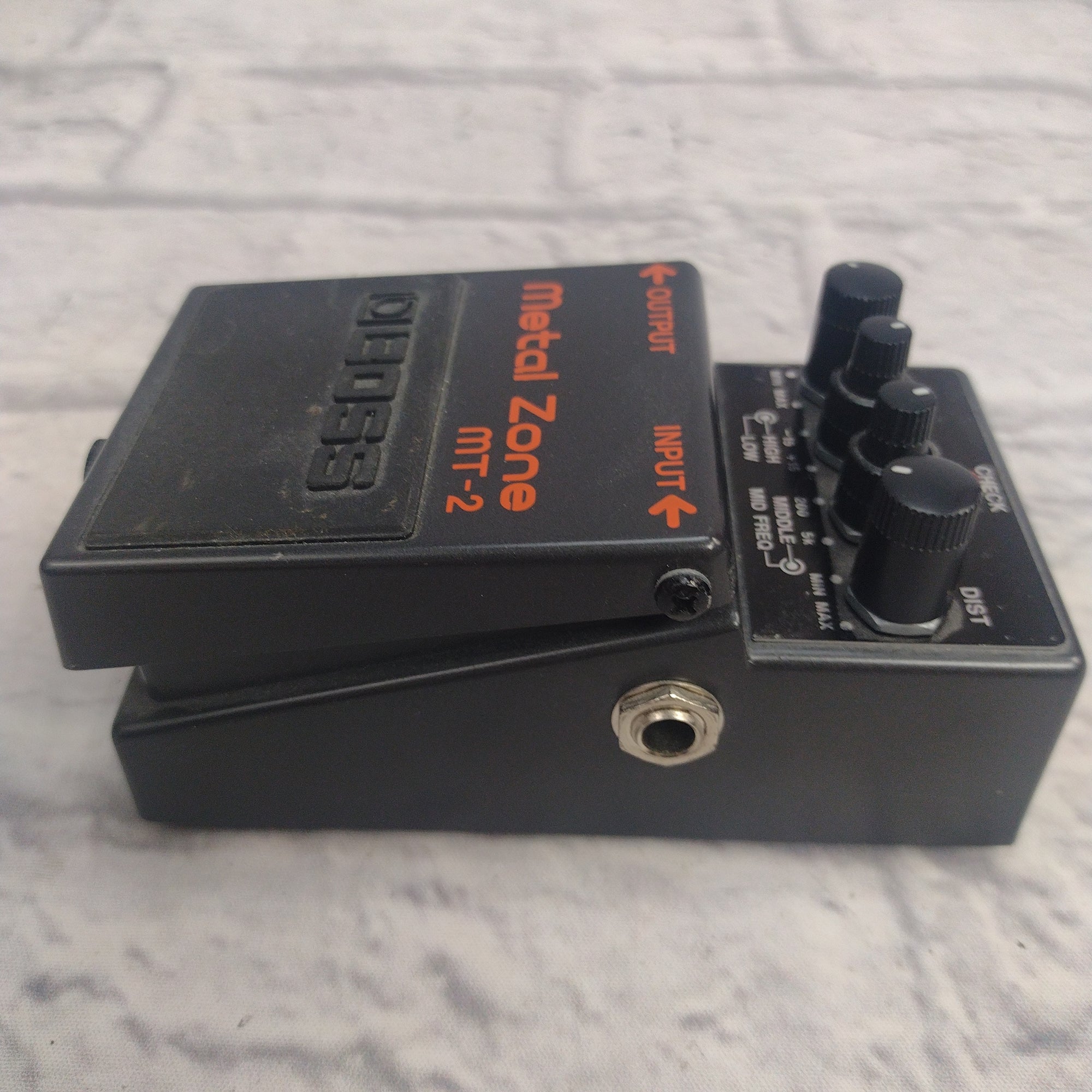 Boss MT2 Metal Zone Distortion Pedal