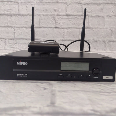 Mipro ACT-311b/ACT32T Instrument Wireless Outfit