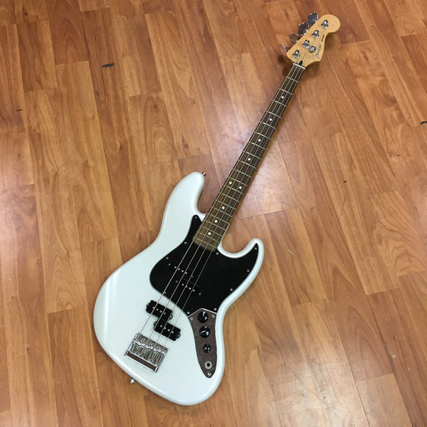 Fender Blacktop Jazz Bass w/ Precision Pickups - Evolution Music