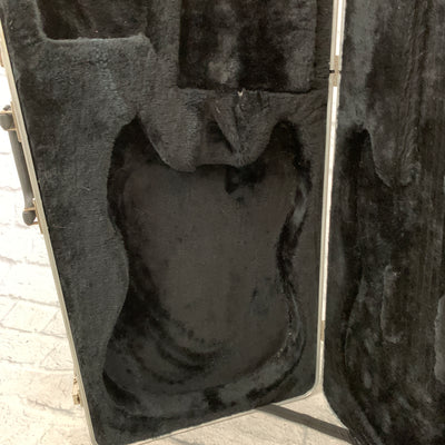 Unknown Strat-Style Black Hardshell Electric Case
