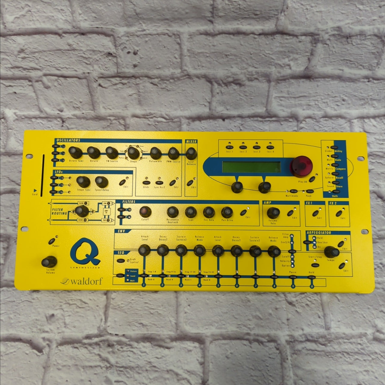 Waldorf Q Rack Synthesizer - Evolution Music