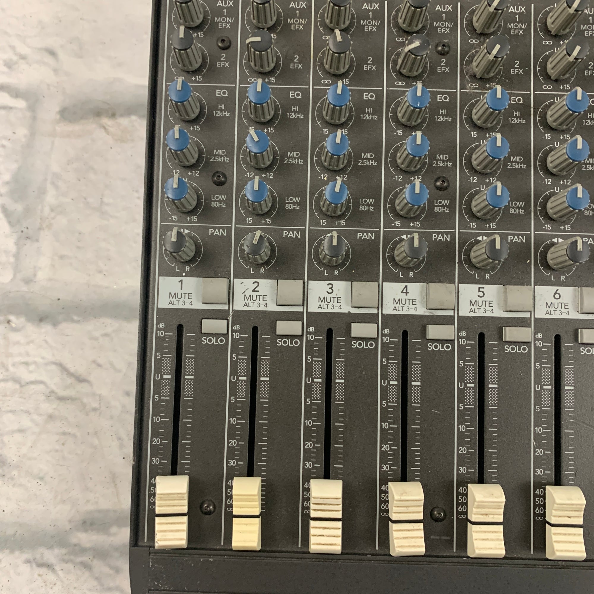 Mackie 1402-VLZ Mixer