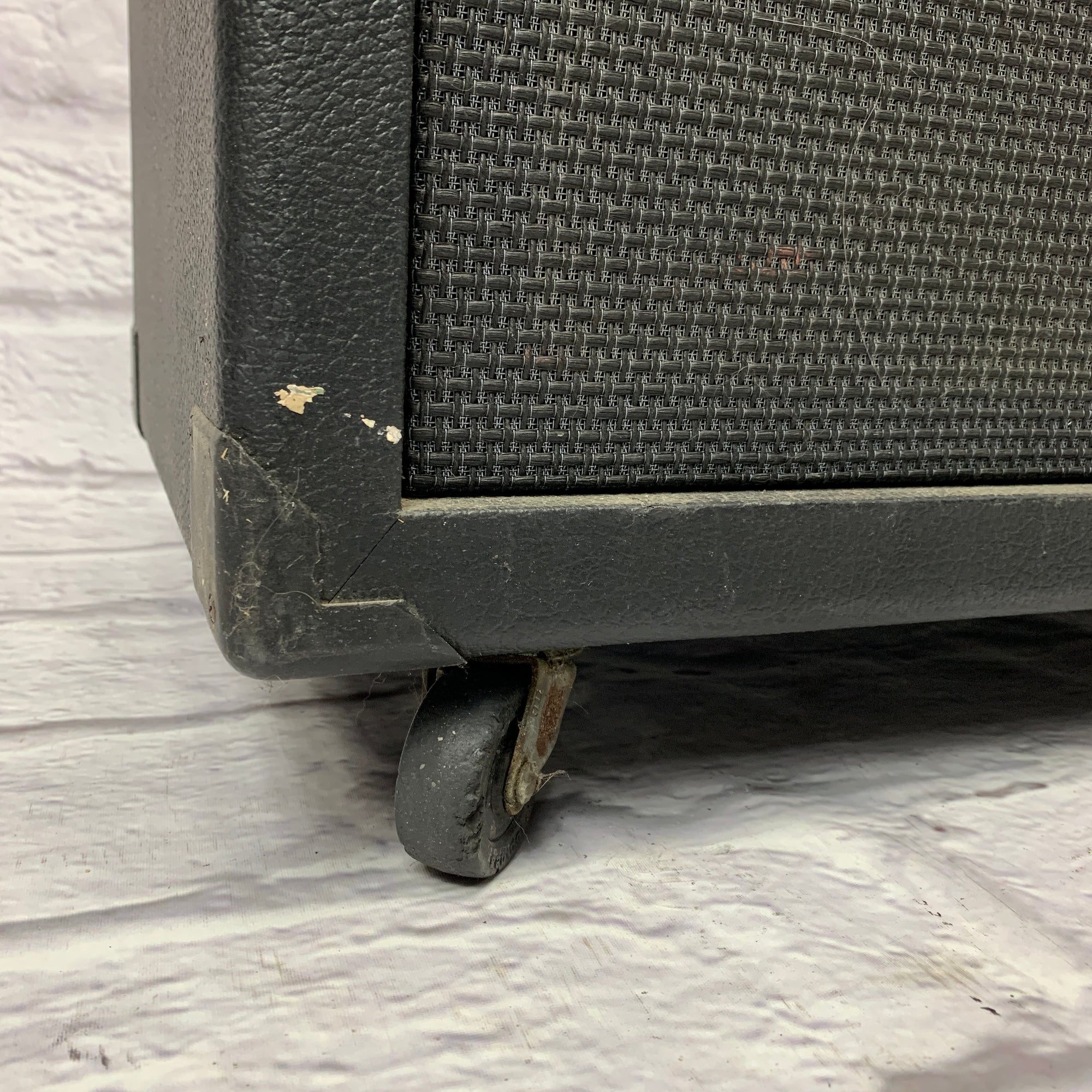 VHT  P501 4x12 Guitar Cabinet w/ Celestion G12T-75 Speakers