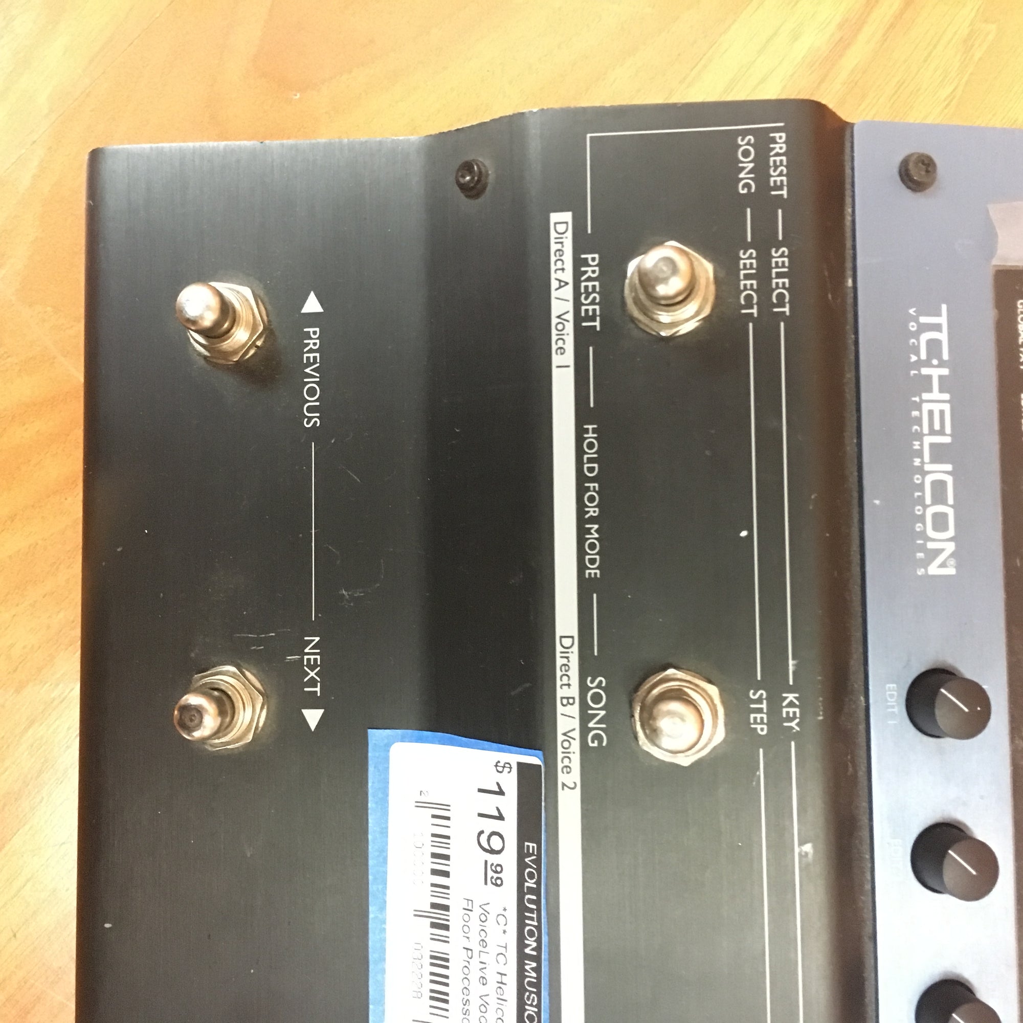 ** TC Helicon VoiceLive Vocal Floor Processor