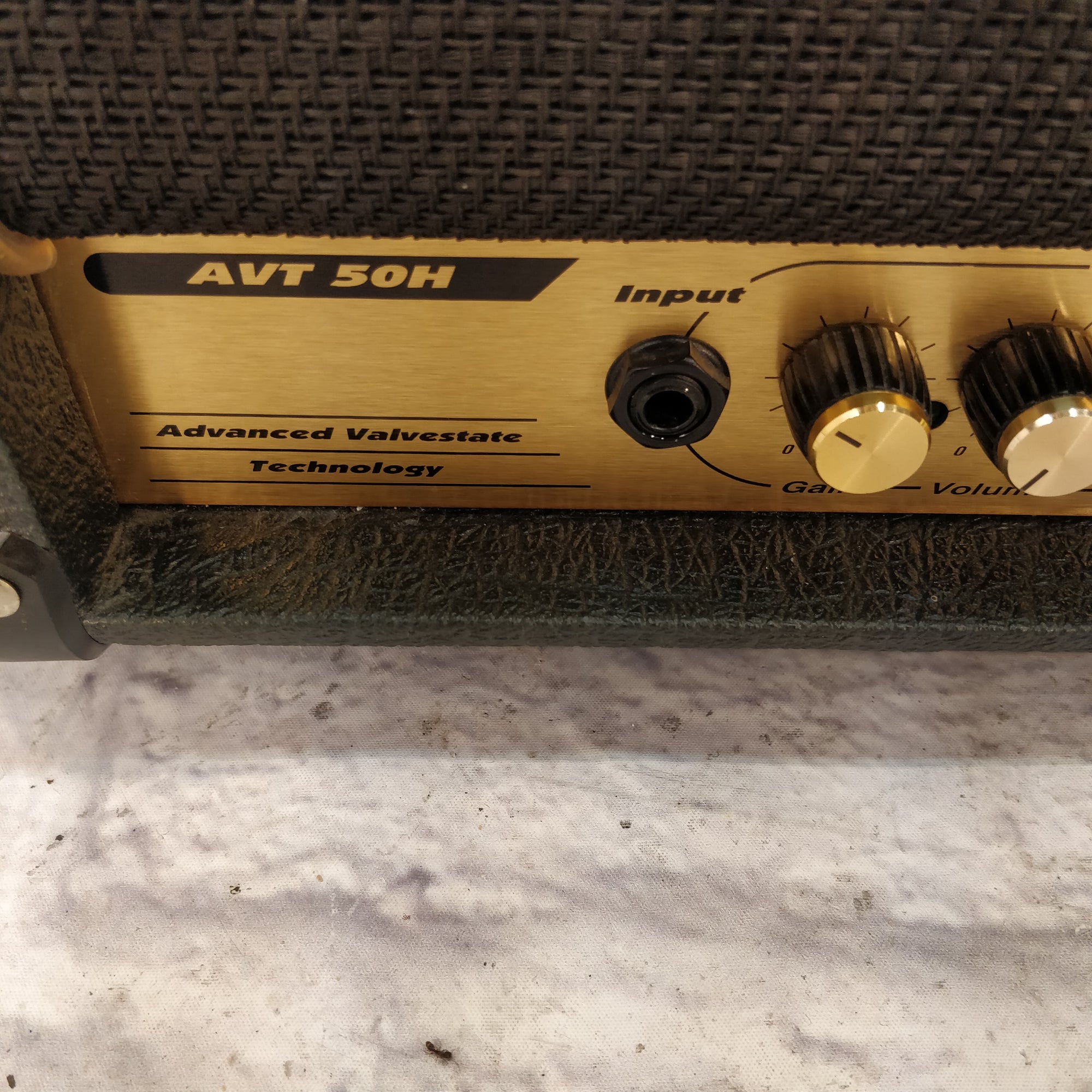 Marshall AVT50H Head