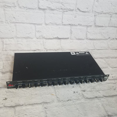 DBX 1046 Quad Compressor/Limiter Rack Unit