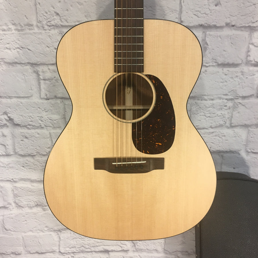 Martin 000-15 Special Acoustic Guitar w Hard Case and K&K Passive Pickup