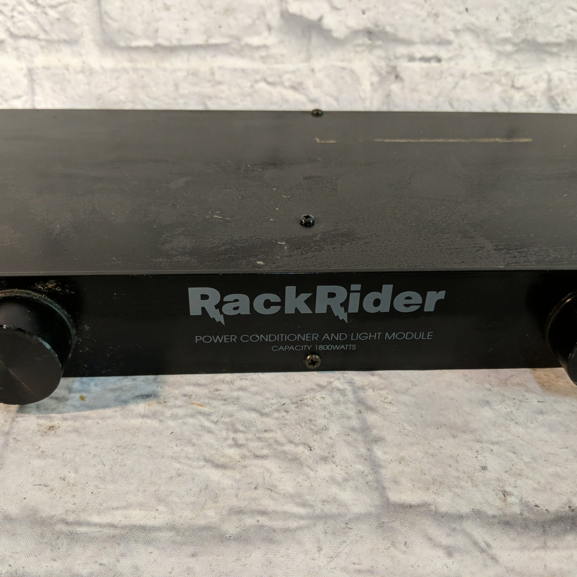 Rack Rider RR-15 Power Conditioner
