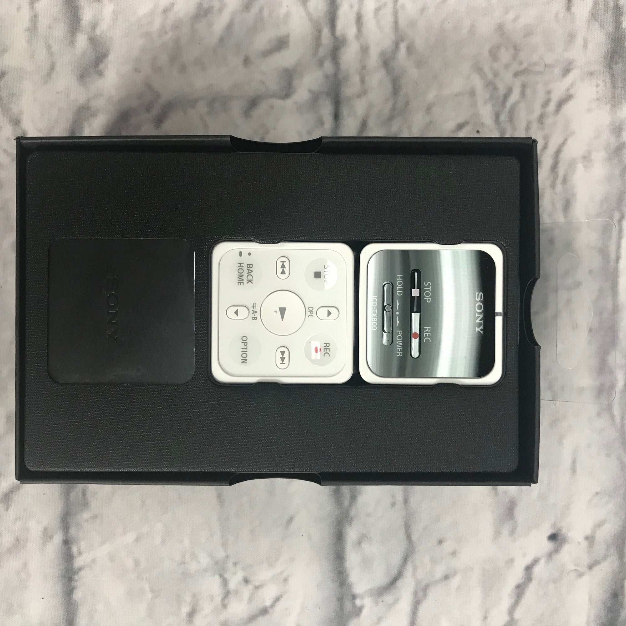 Sony ICD-TX800 Stereo Digital Voice Recorder with Remote