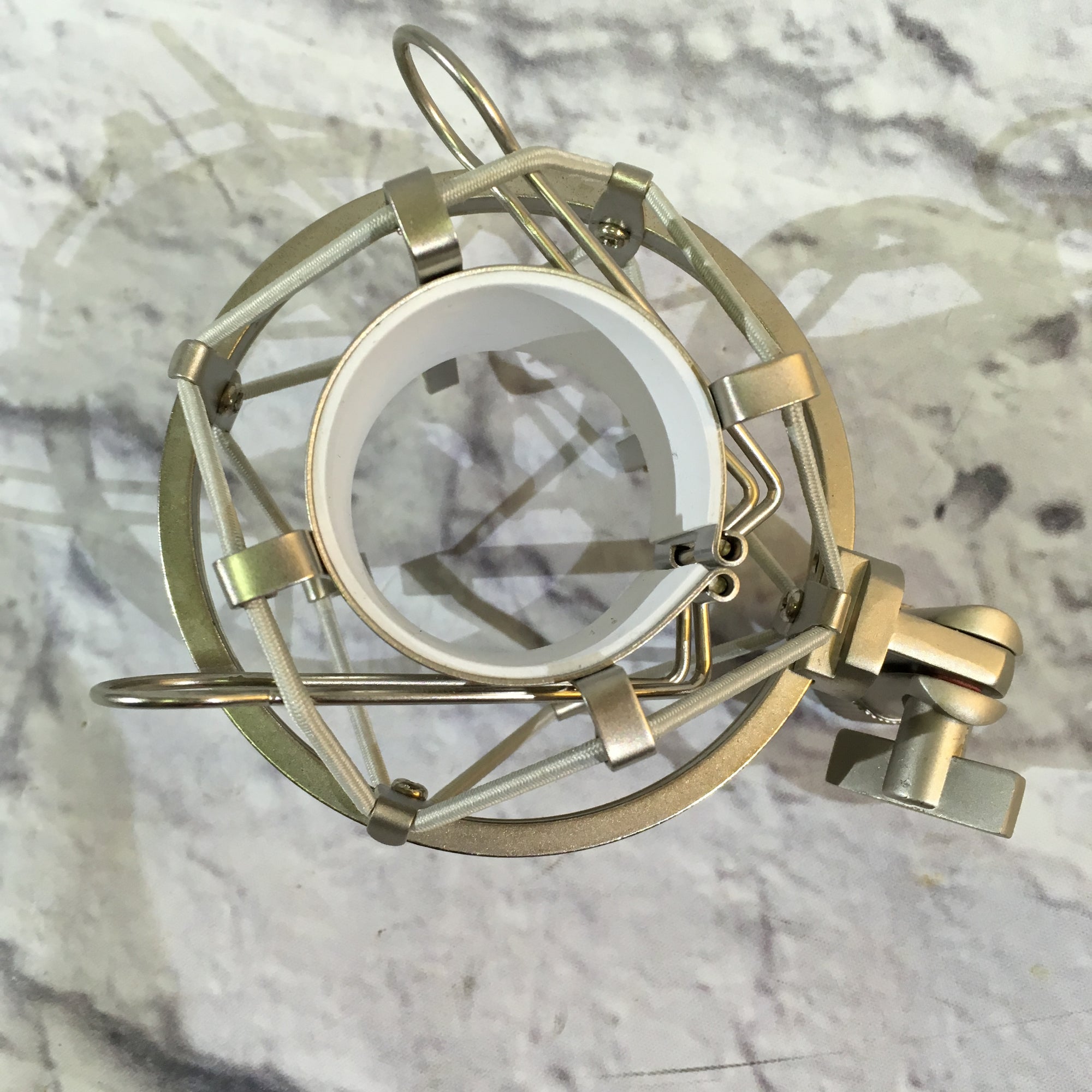 Unknown Silver Shock Mount