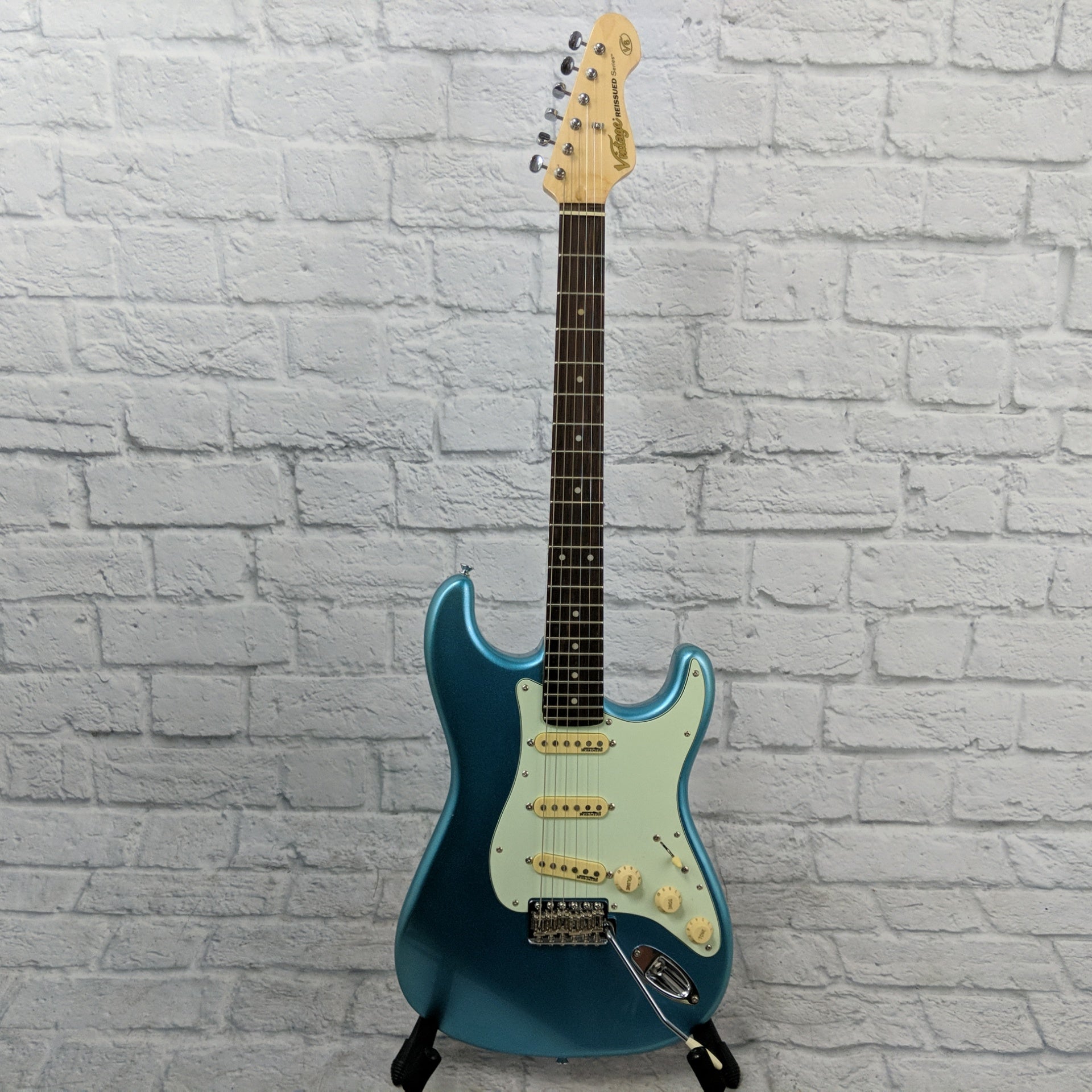 Vintage V6CAB Reissued Candy Apple Blue