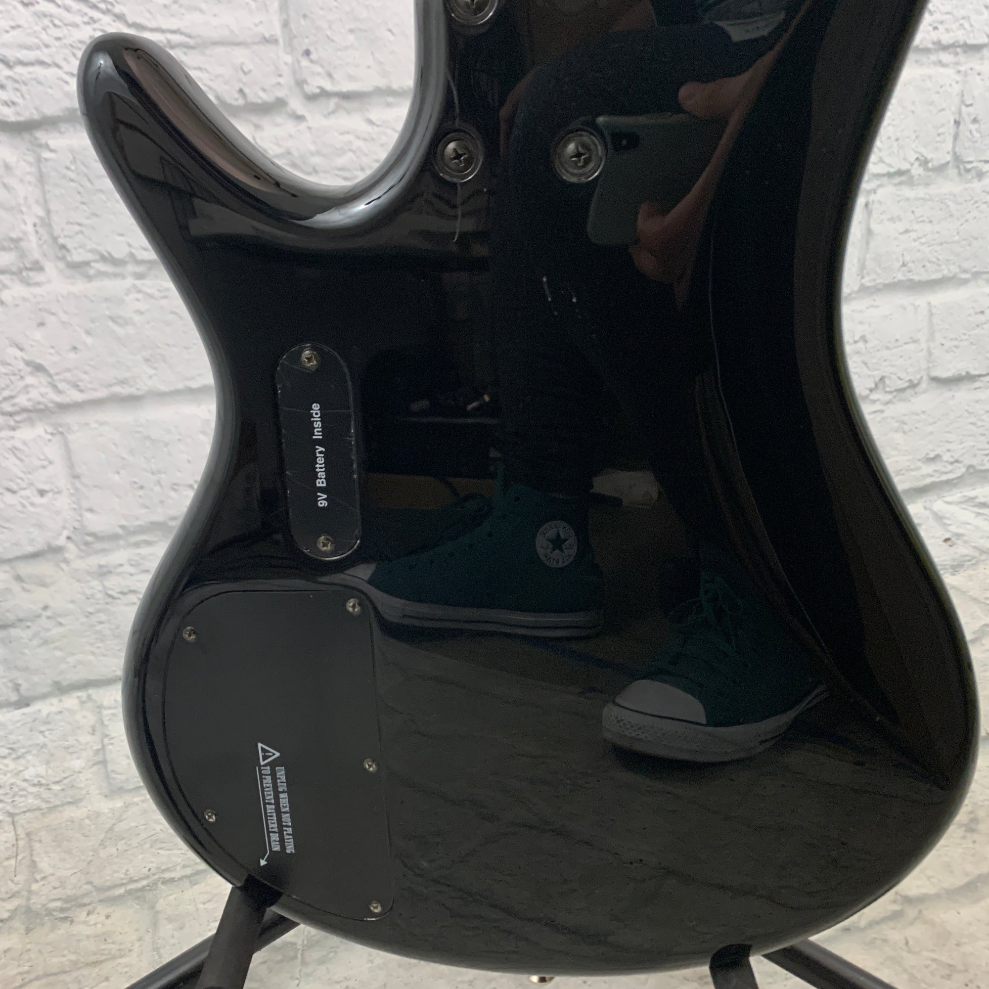 Ibanez Gio Soundgear GSR 200 4 String Bass Guitar