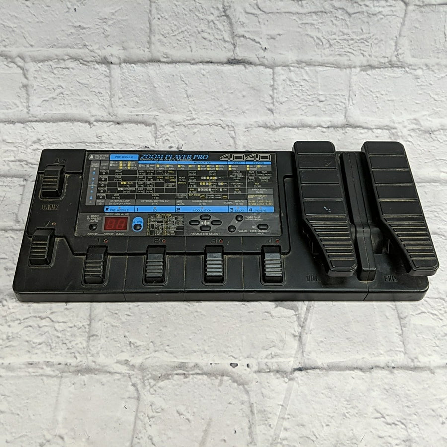 Zoom Player Pro 4040 Multi-Effects Pedal