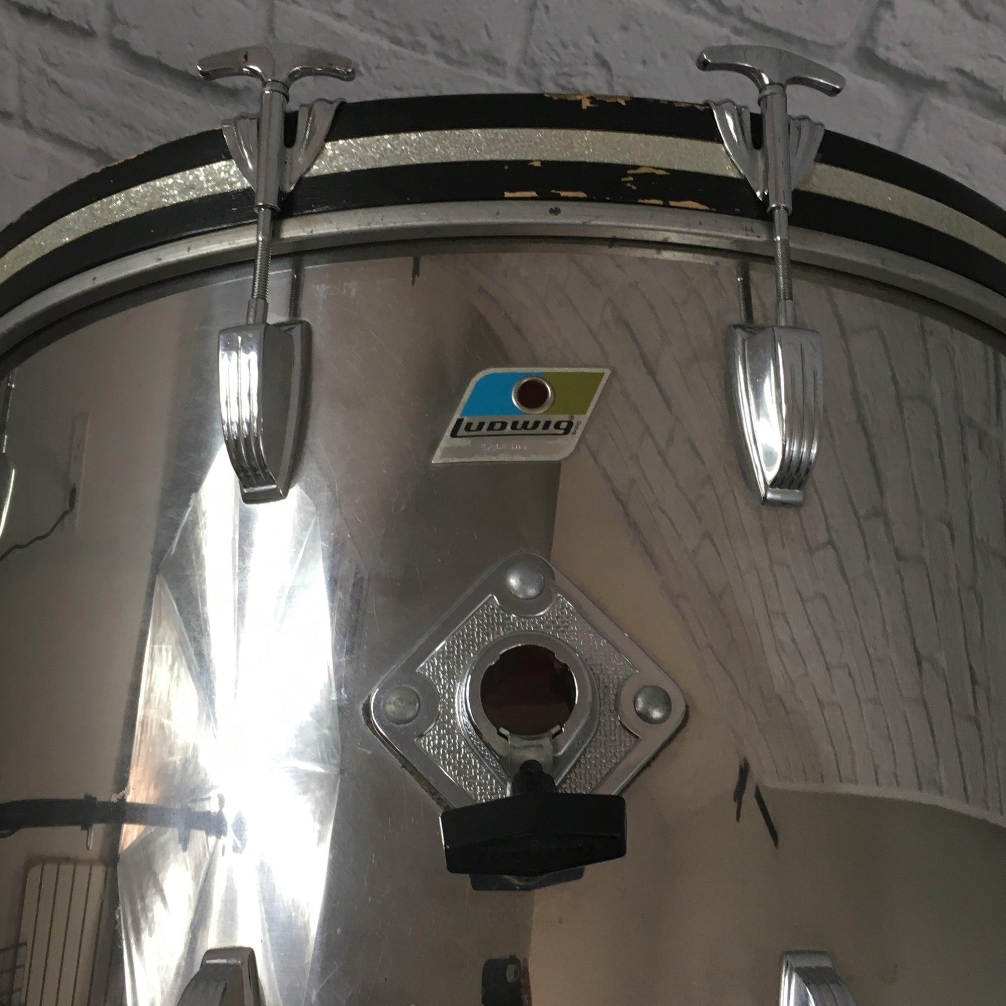 Ludwig Stainless Steel 22 x 14in Bass Drum Ten Lug 1976
