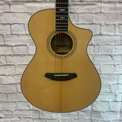 Breedlove Stage EX Sitka Top Concert Acoustic