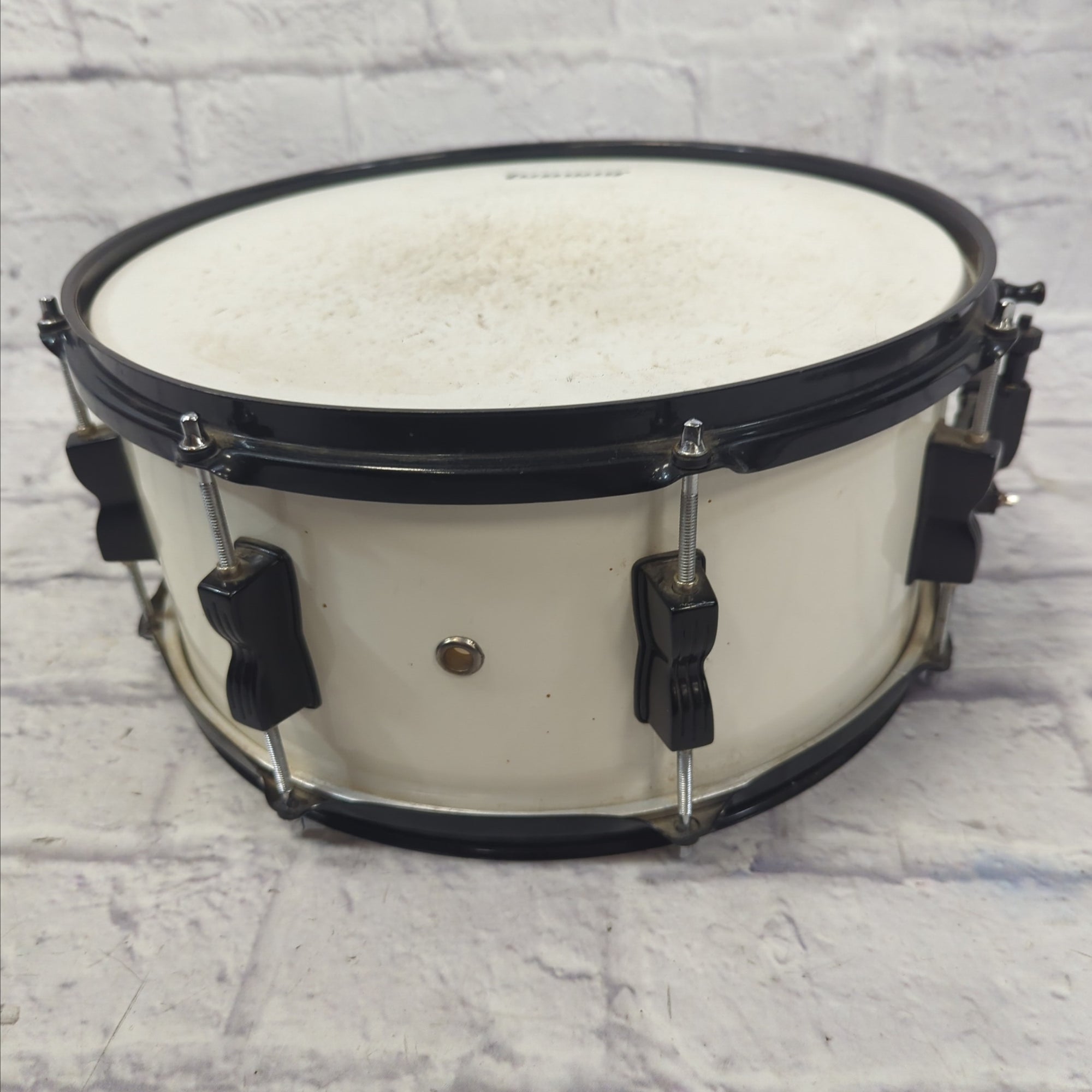 Ludwig Accent 14x6.5 White Snare Drum 14x6.5"