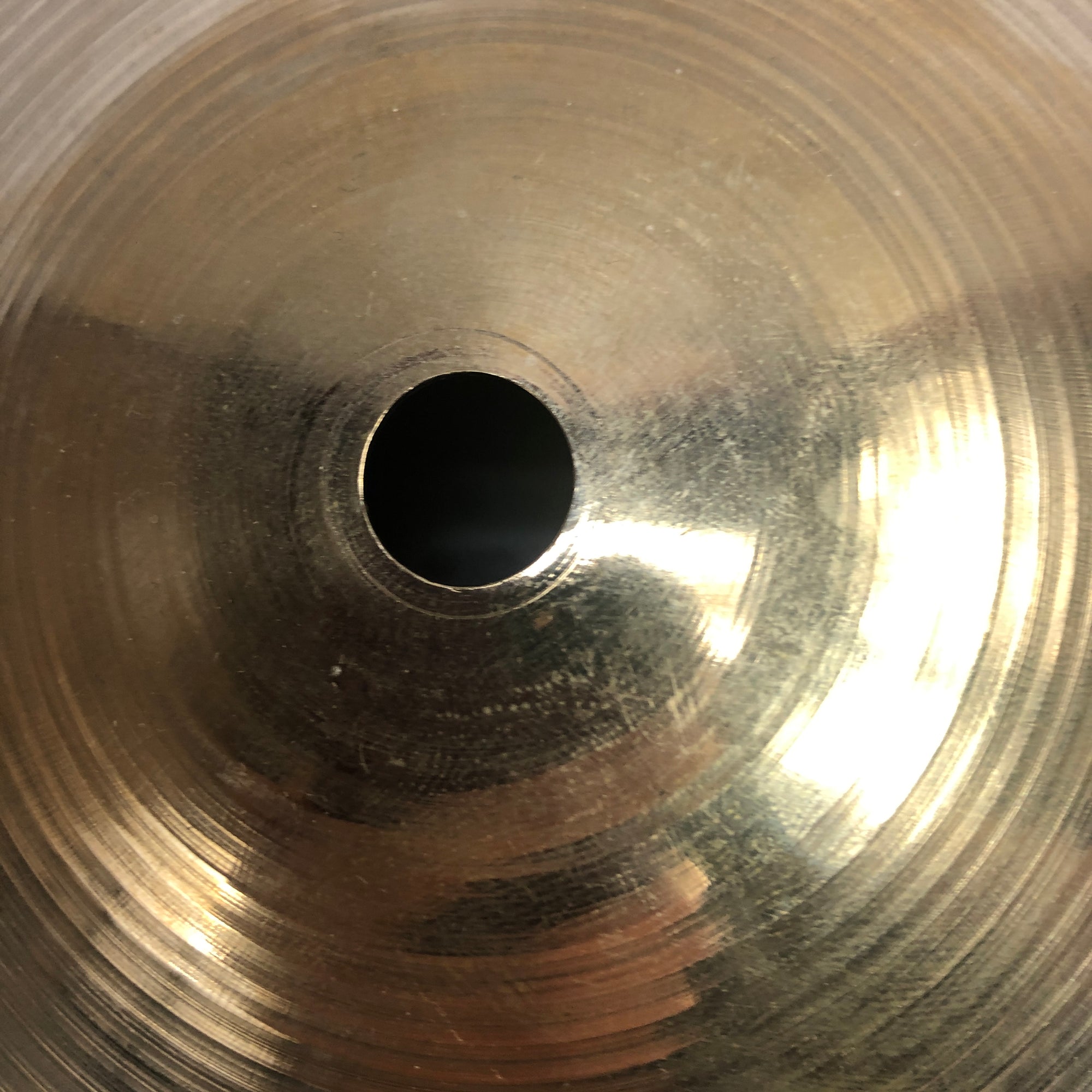 Zildjian 18 Avedis Rock Crash Cymbal