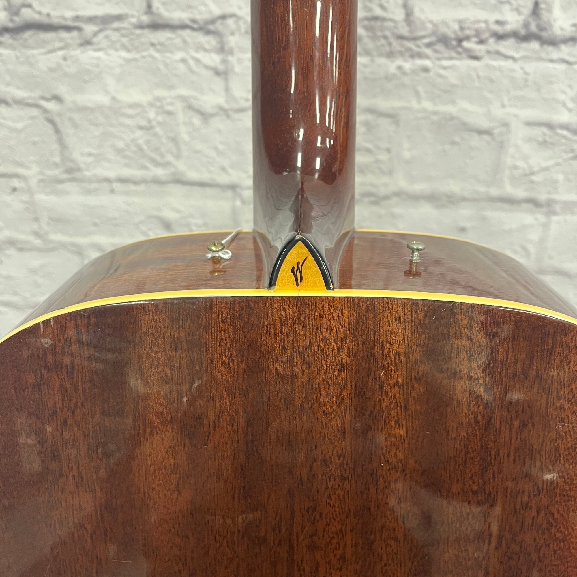 Washburn D95LTD Acoustic Guitar
