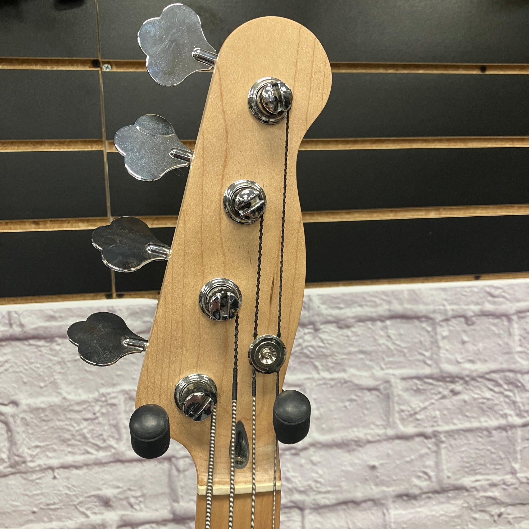 ベース tig tuned bass Selva SEB2020sp ベース tig tuned bass Selva SEB2020sp Bass | Blake's Music Shop