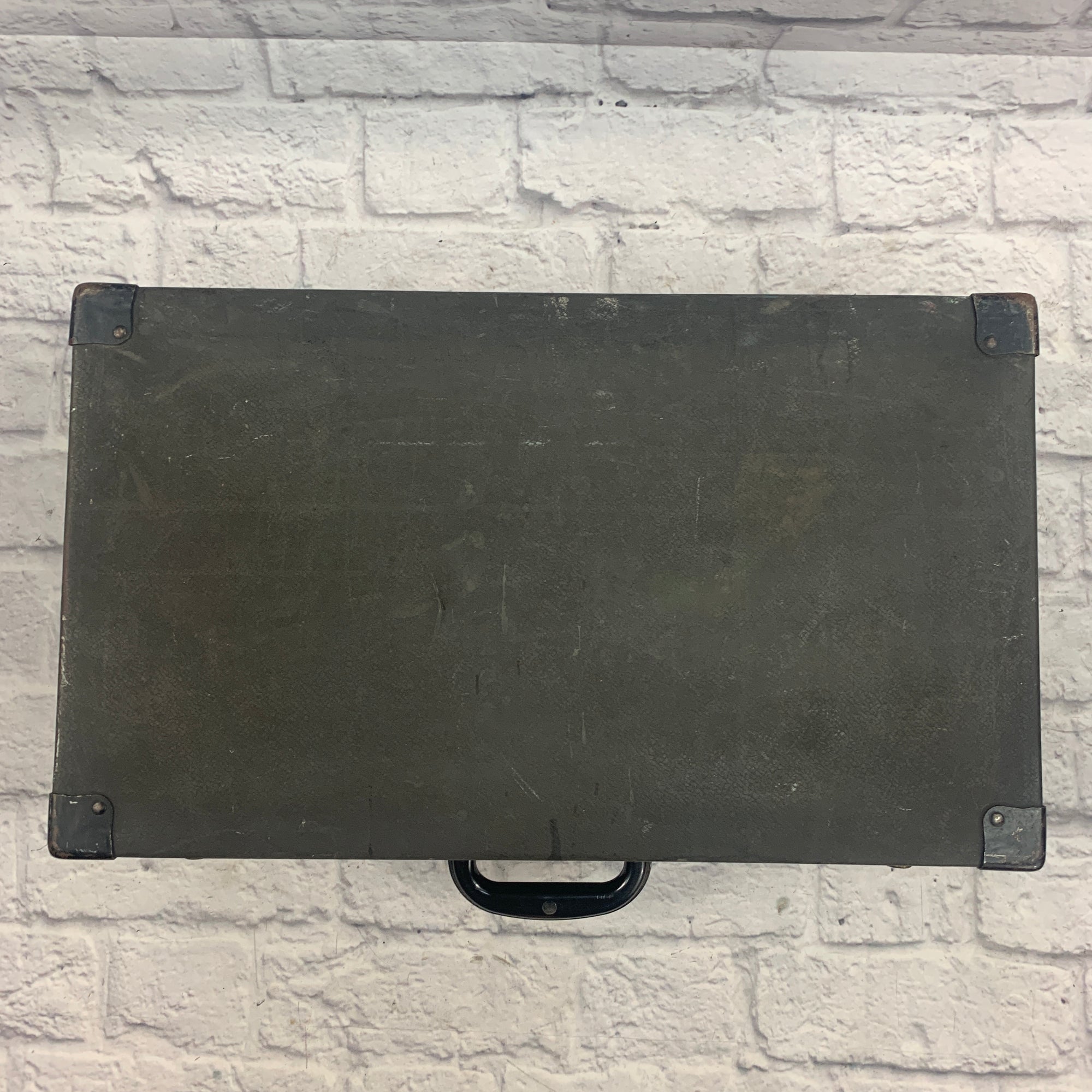 Vintage Unknown Small Drum Hardware / Accessory Case