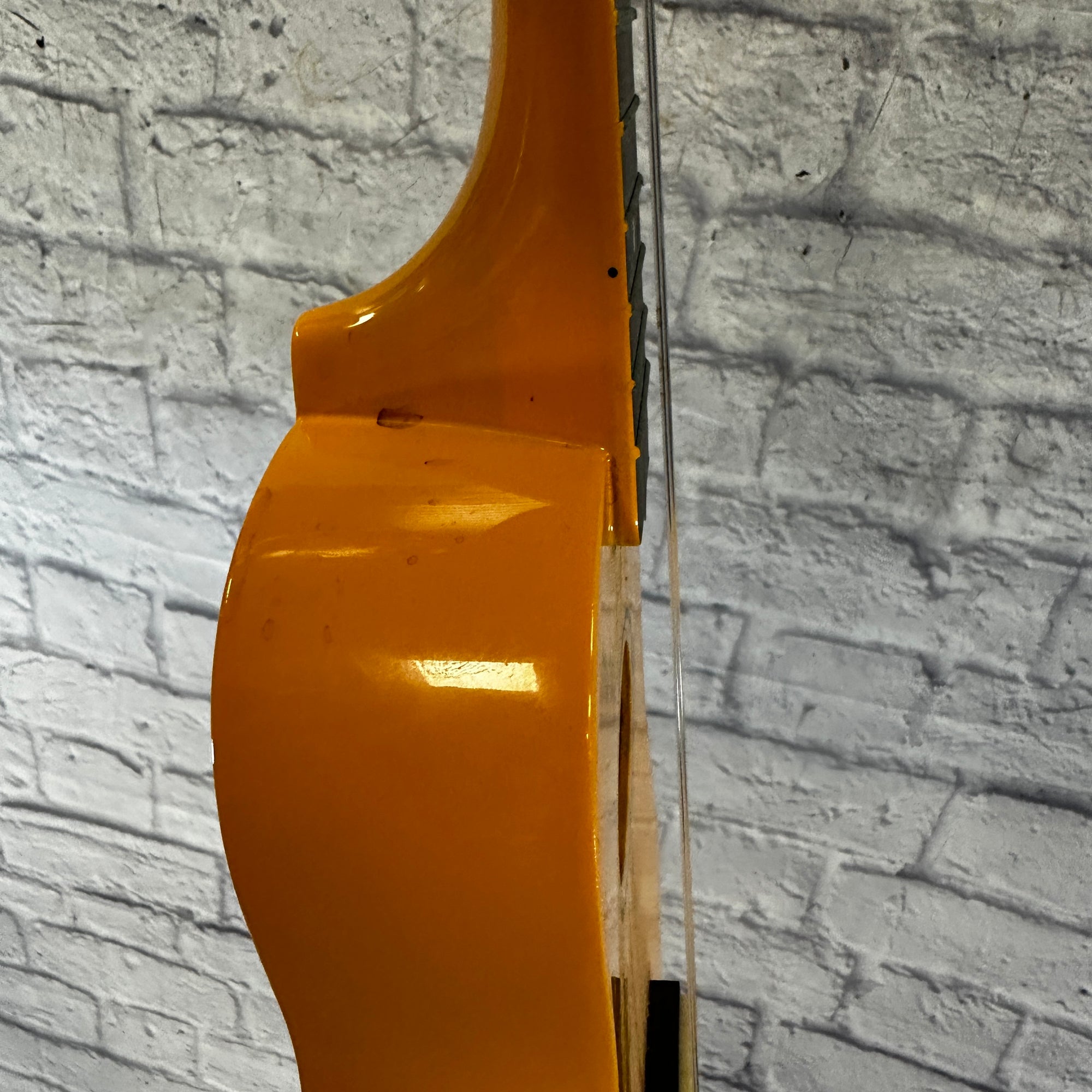 Diamond Head DU 104 Ukulele