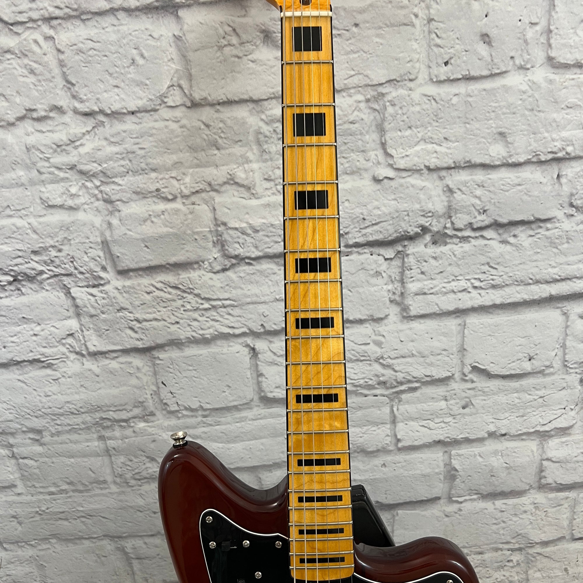 Squier Classic Vibe Jazzmaster CME Exclusive Walnut Electric Guitar