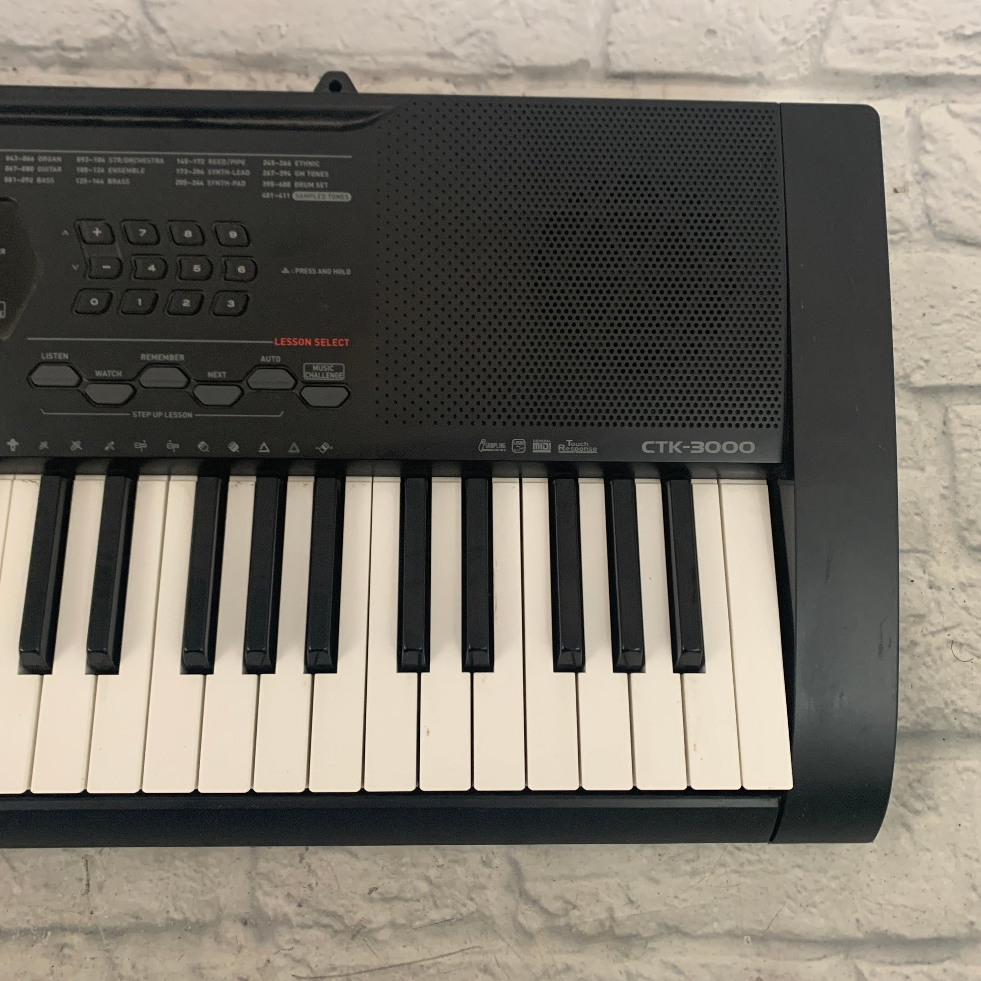 Casio CTK 3000 Digital Keyboard 61 Key Evolution Music