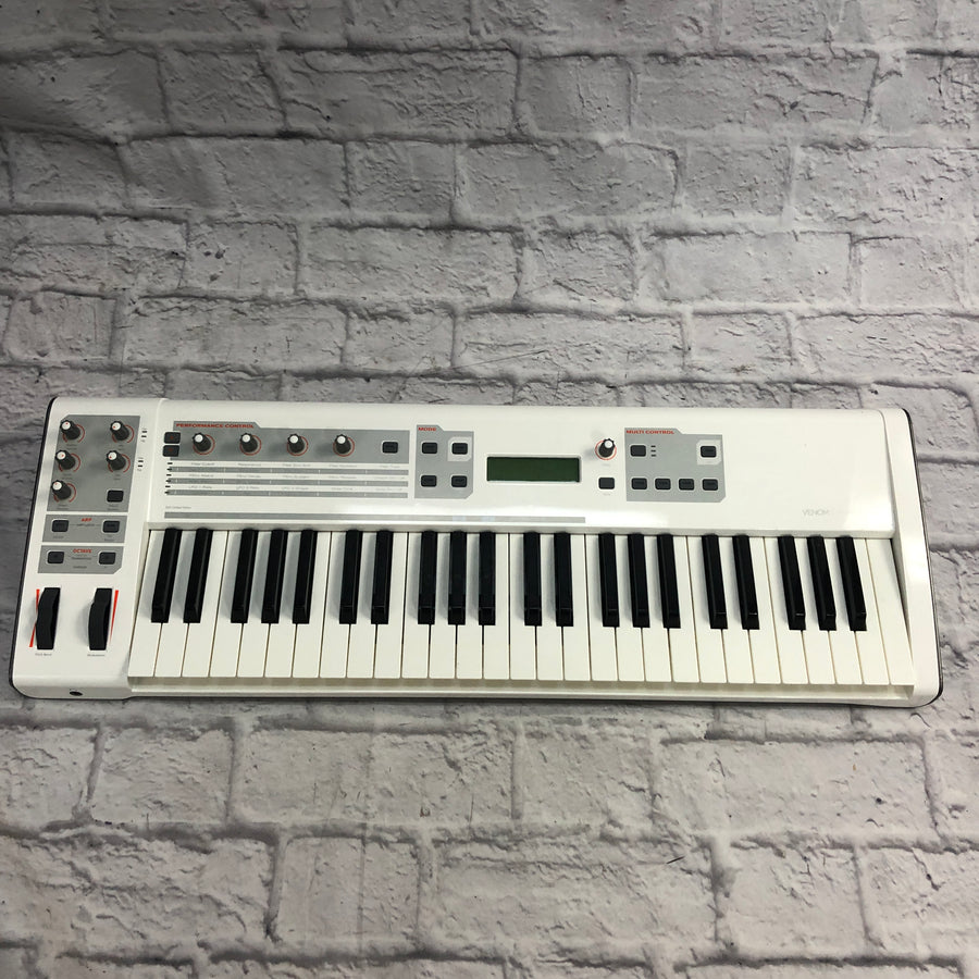 M Audio Venom Synthesizer
