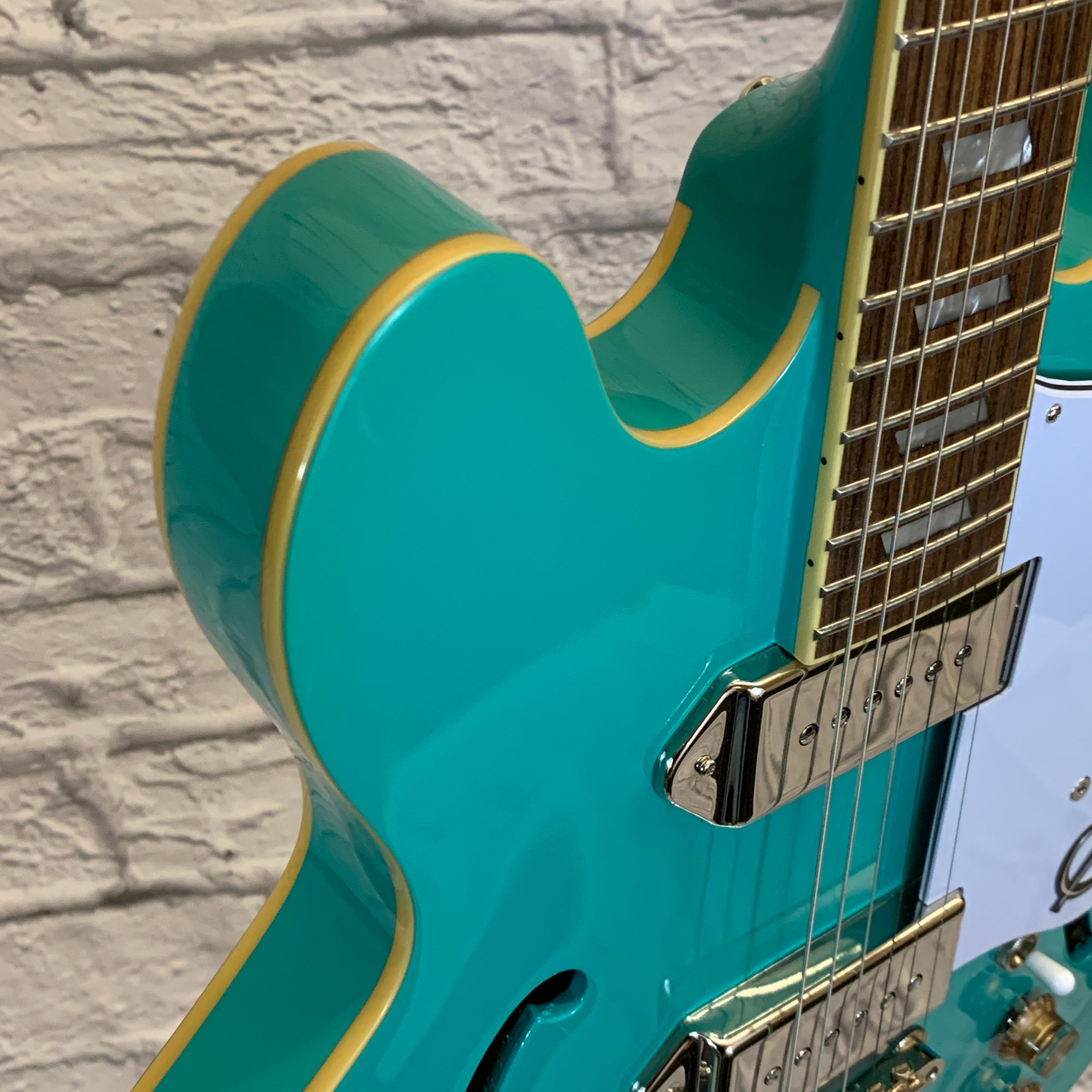 Epiphone Casino Turquoise - Evolution Music