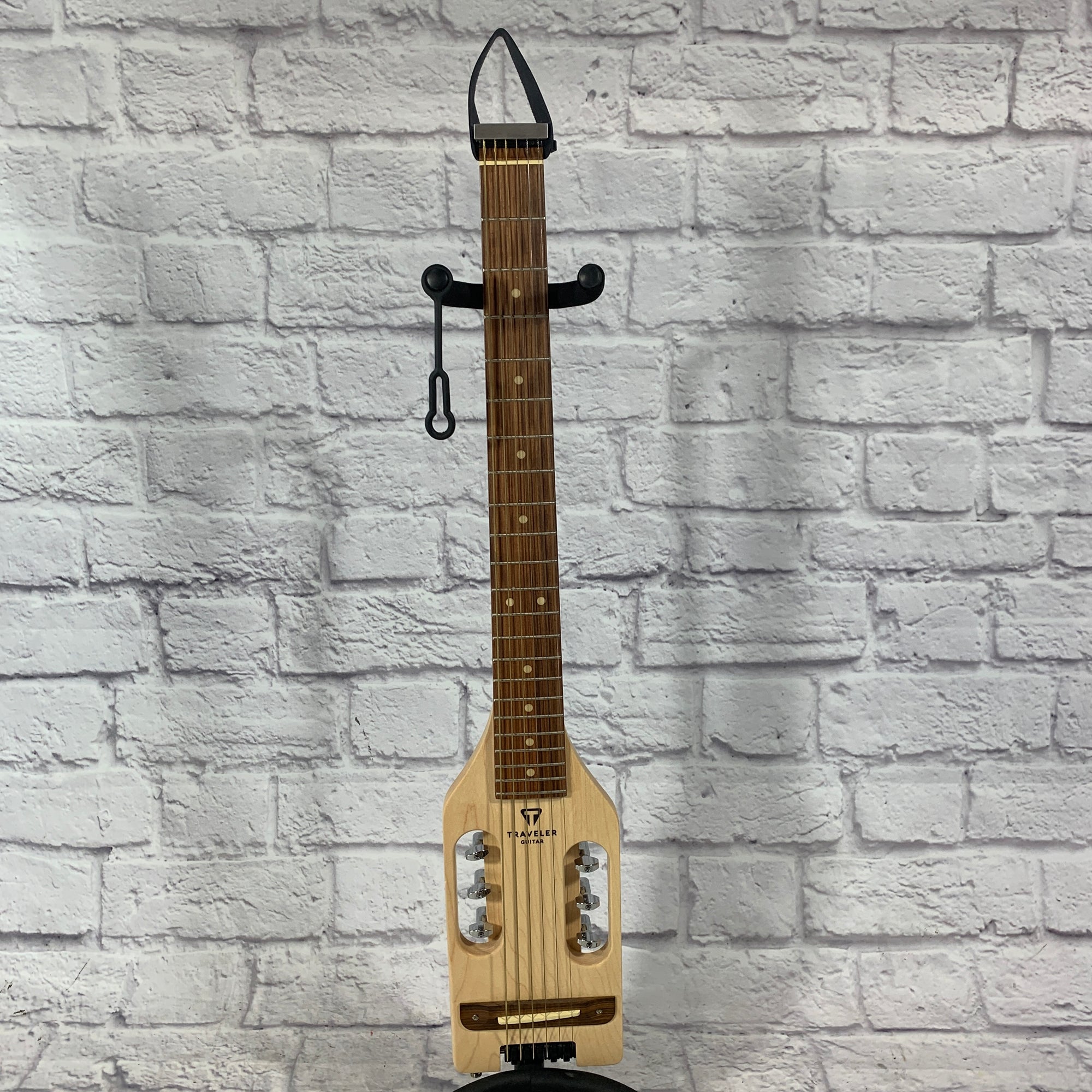 Traveler ULST-NAT Travel Guitar