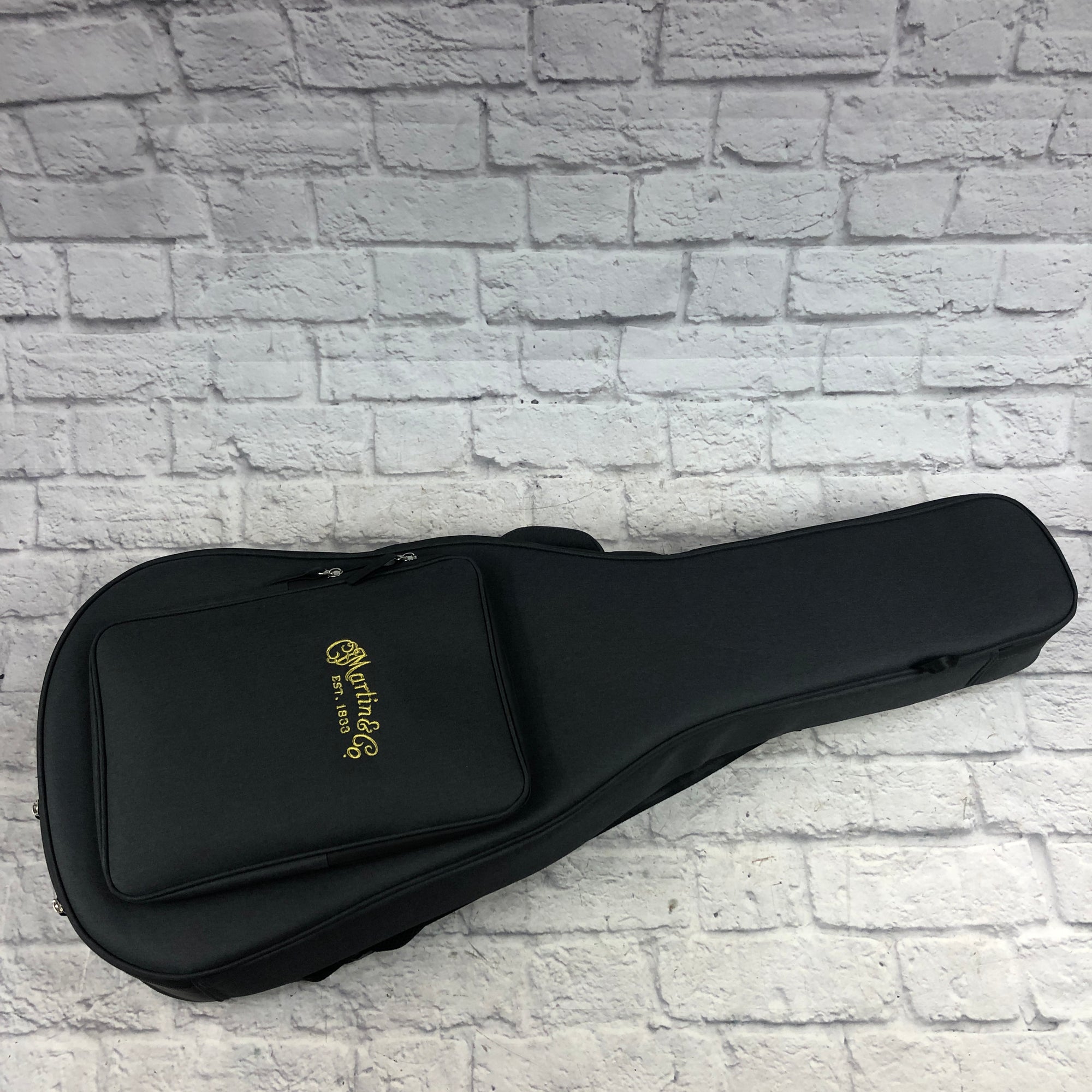 Martin OM/000 Plush Case