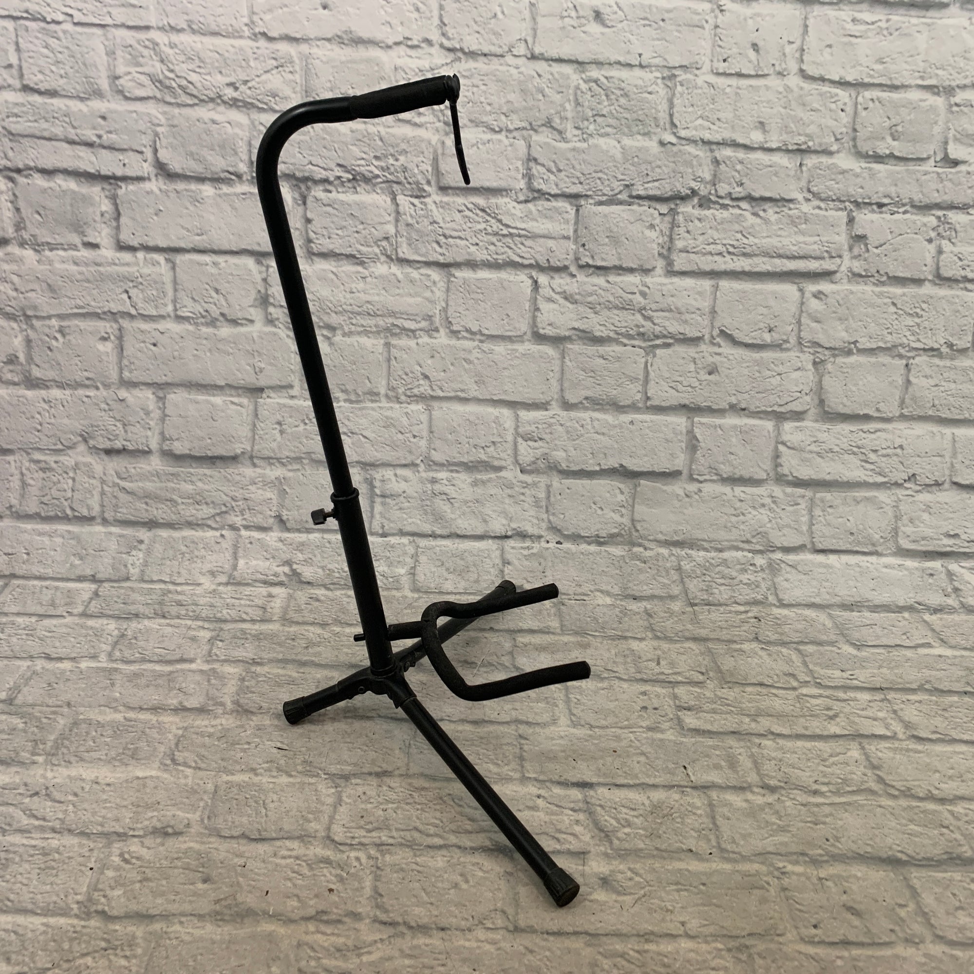 On-Stage Guitar Stand