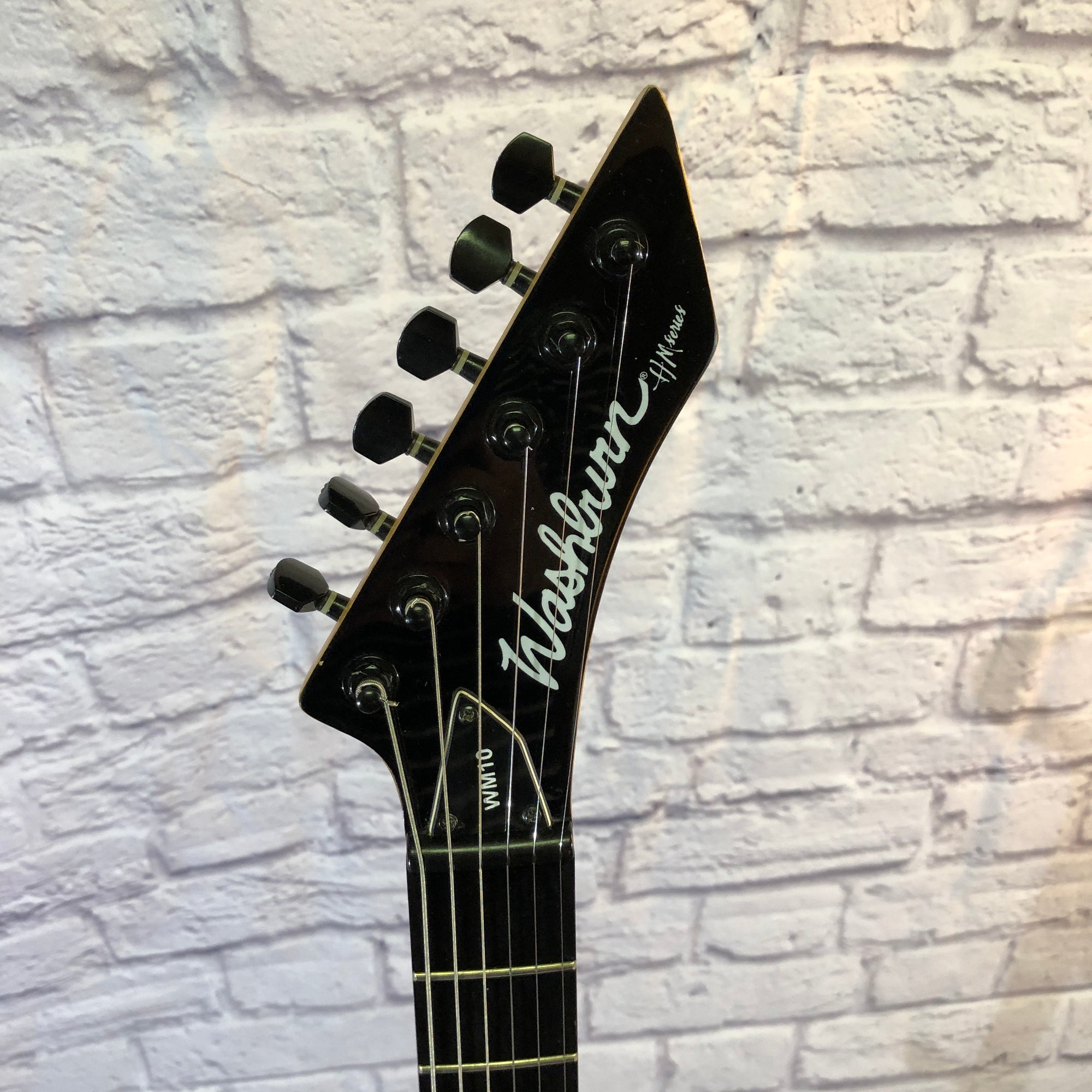 Washburn WM10 Black Electric Guitar