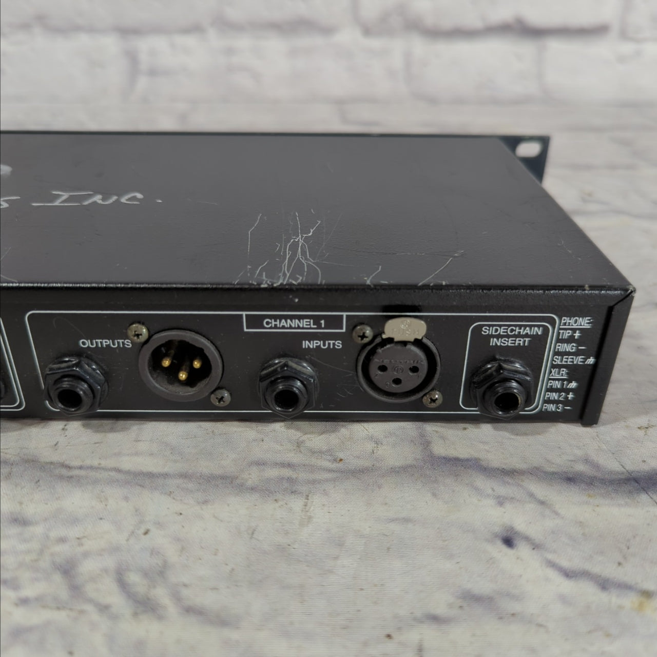 DBX 166A Compressor Limiter Rack Unit