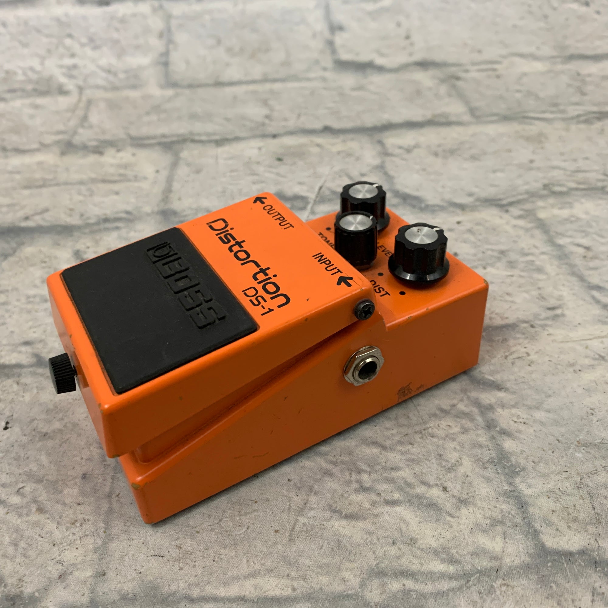 Boss DS-1 Distortion Pedal