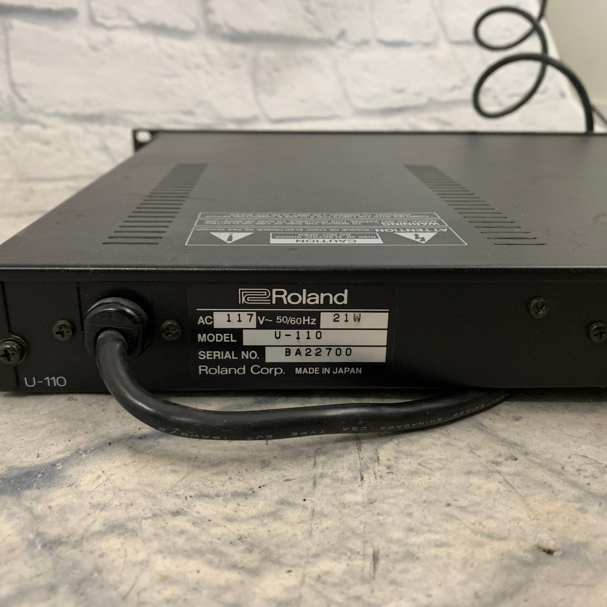 Roland Rackmount Module Roland U-110 PCM Rackmount Synth Sound Module - Evolution Music