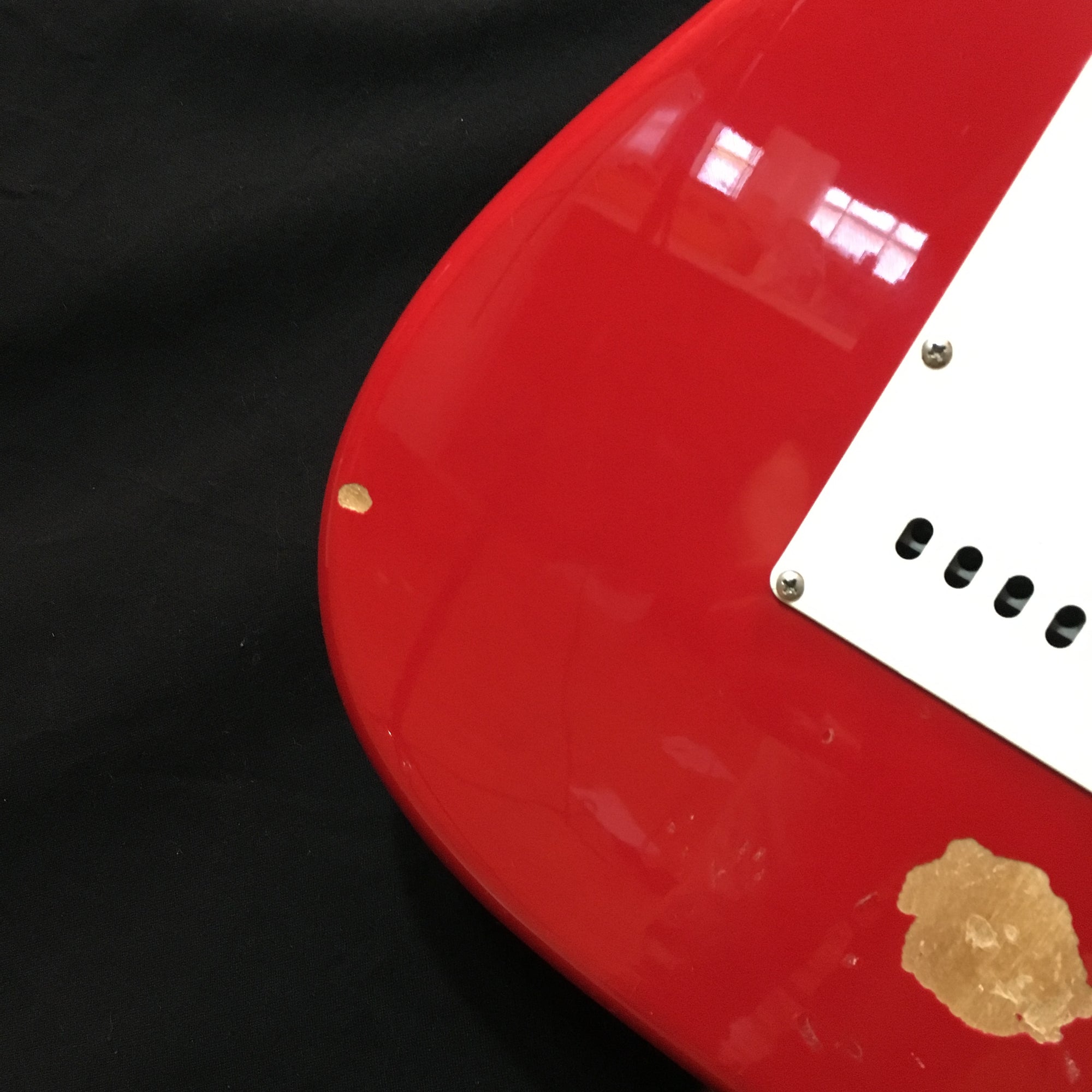 Fender MIJ Strat Red w/ Maple Board