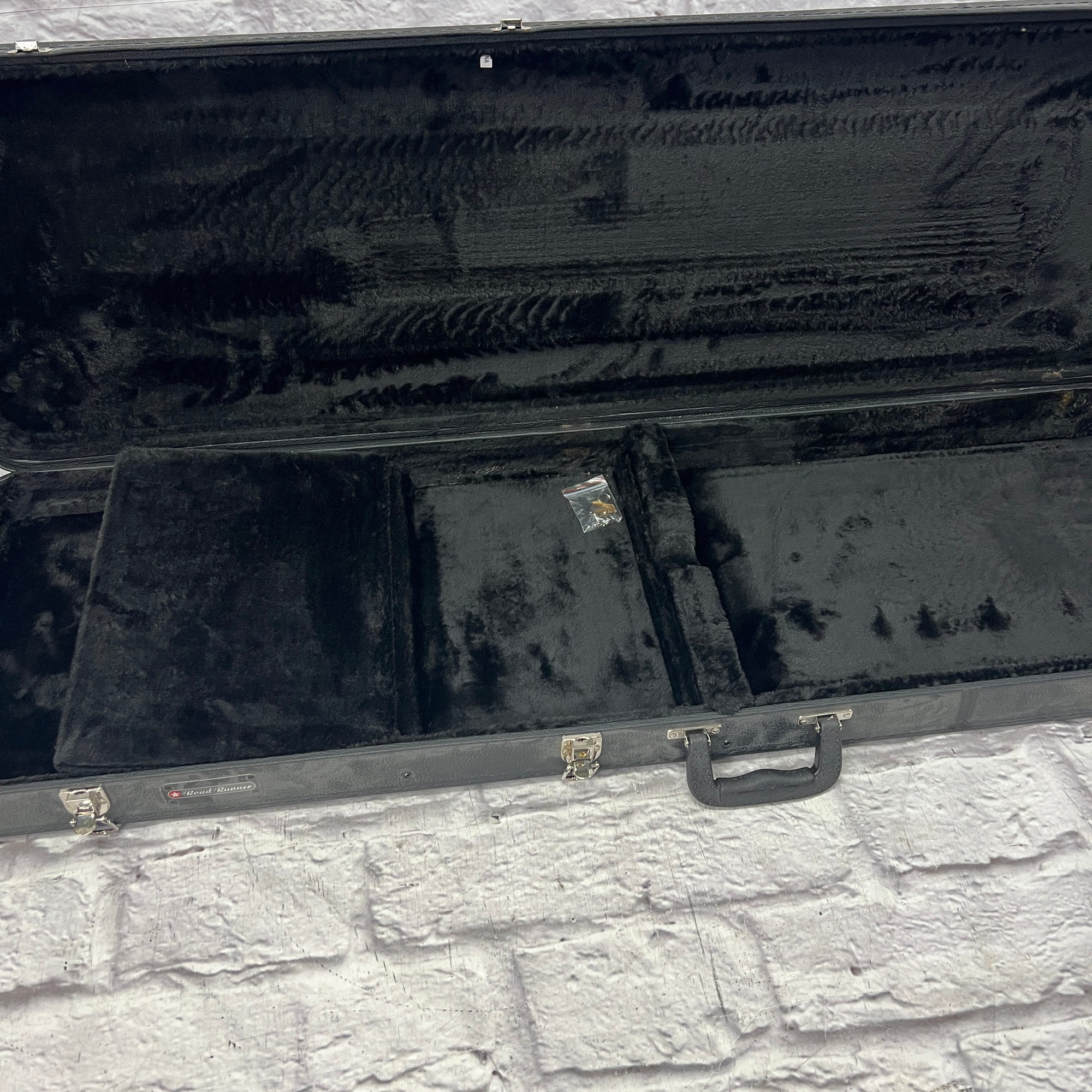 Roadrunner Bass Hard Case
