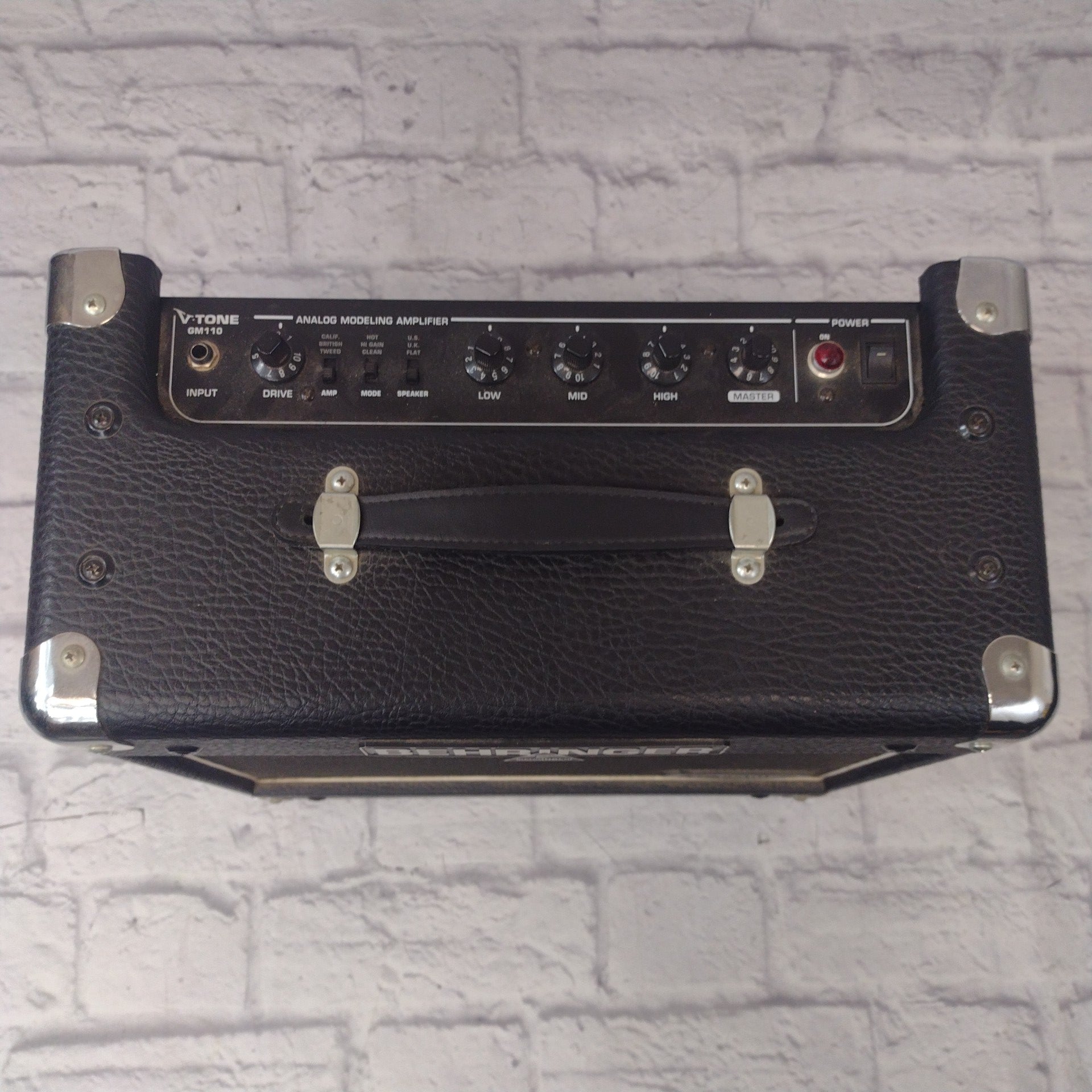 Behringer V Tone GM110 Guitar Combo Amp w/ FS