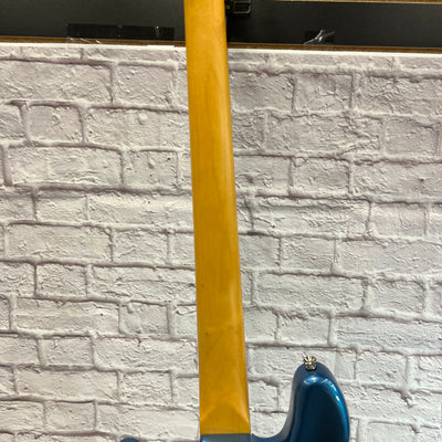 Fender 2021 American Professional Jazz II Bass with Case Dark Night