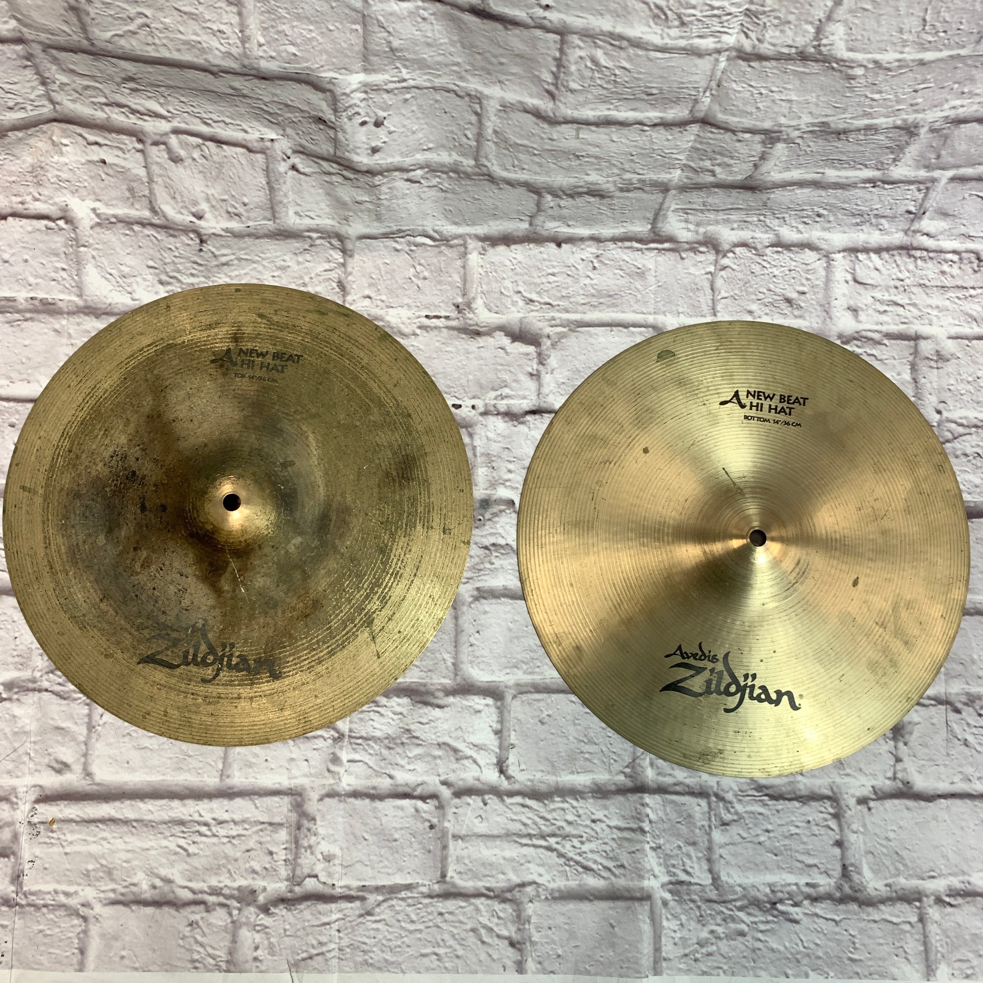 Zildjian New Beat 14" CRACKED Hi Hats