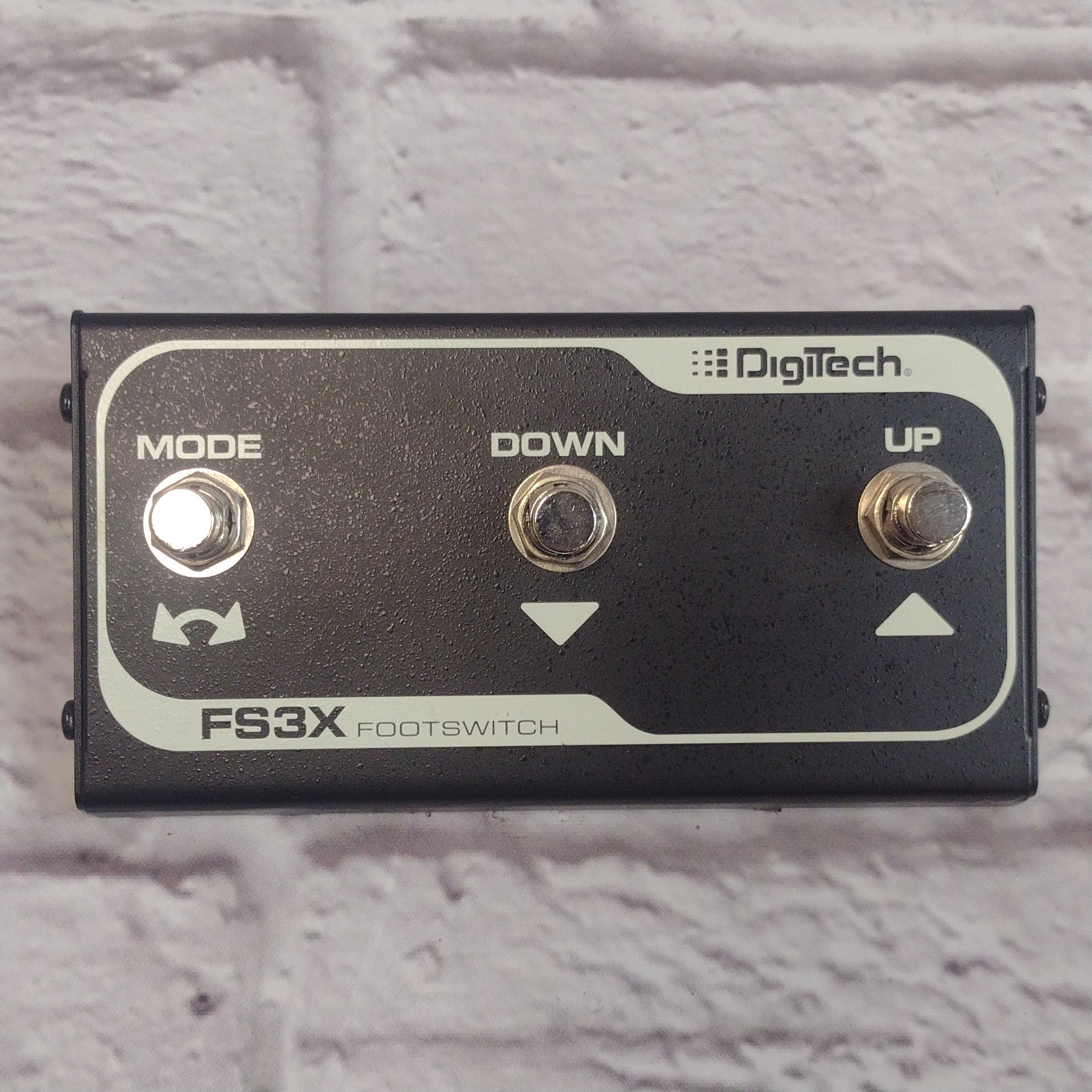 Digitech FS3X 3-Button Footswitch