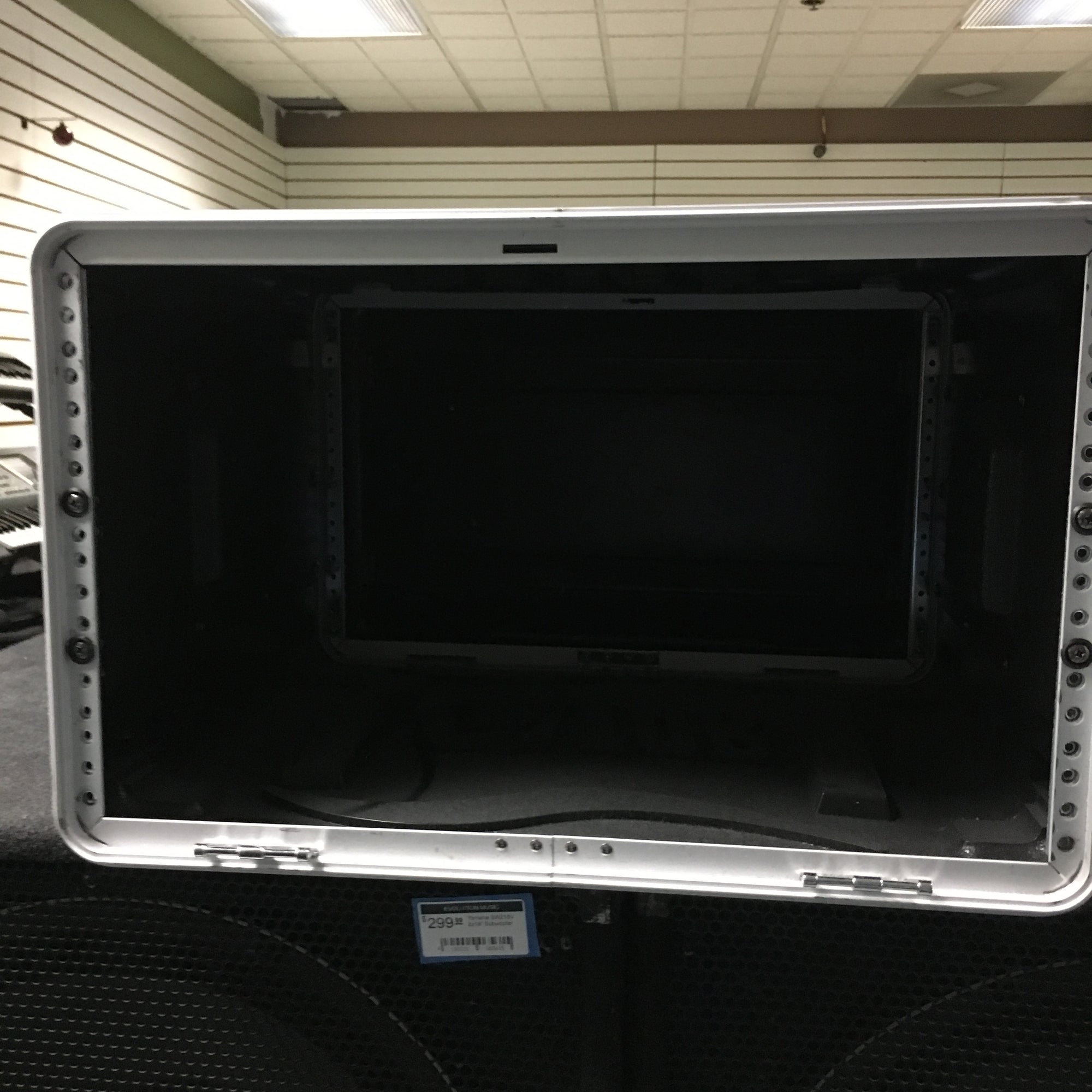 Gator 6 Unit Molded Rack Case