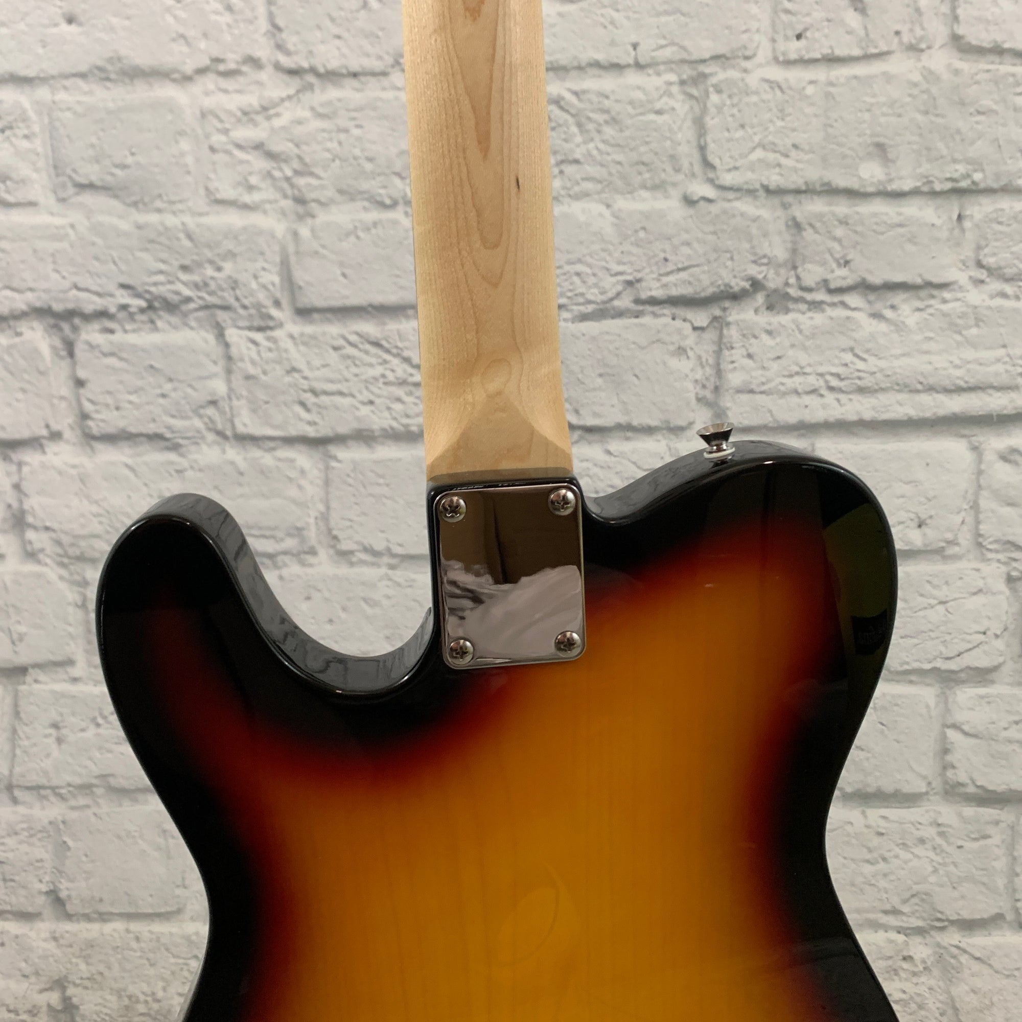 Nashville Guitar Works 120  Single Cutaway - Sunburst, Rosewood Fretboard
