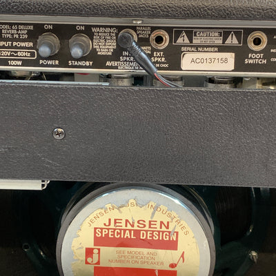 Fender 1965 Deluxe Reverb Reissue w/Foot switch and Slip Cover