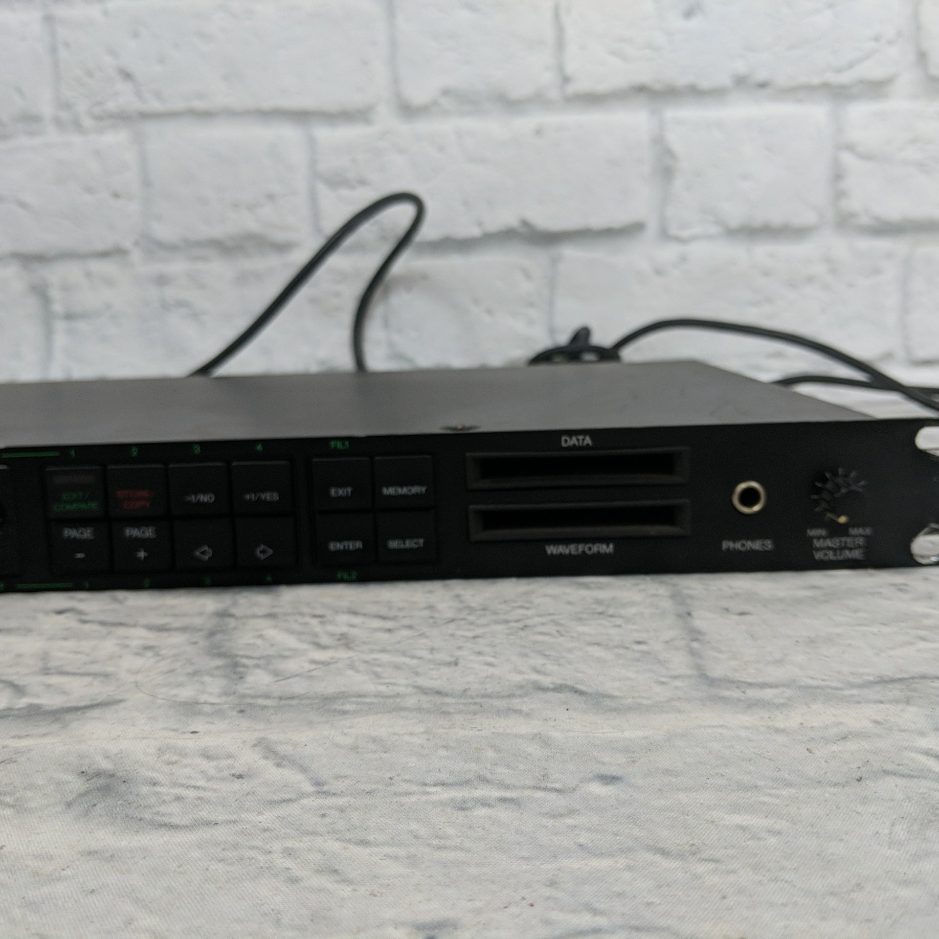 Yamaha TG55 Tone Generator - Evolution Music