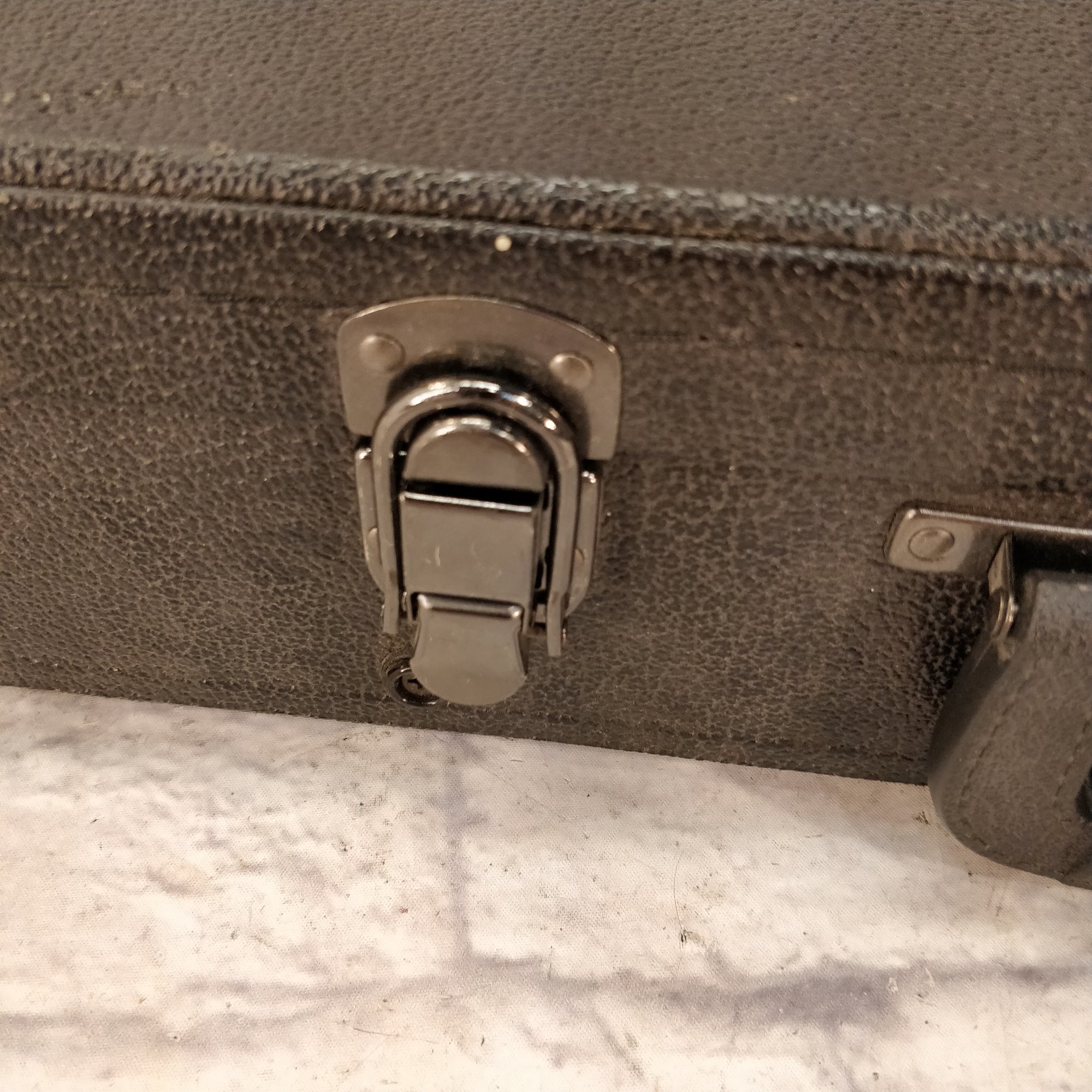 Coffin Case Hard Case w Detachable Pillow