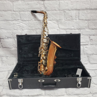 Selmer Bundy Alto Saxophone in Alpine Case