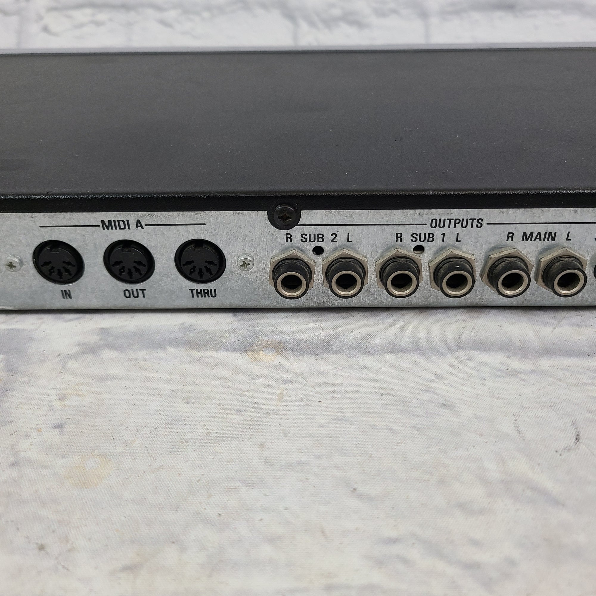EMU Vintage Pro Rackmount Synth Module