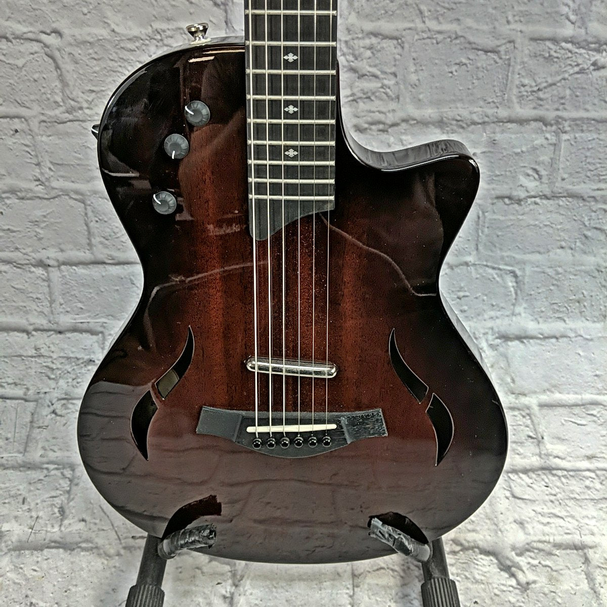 Taylor T5Z Classic Deluxe Semi Hollow Electric Guitar